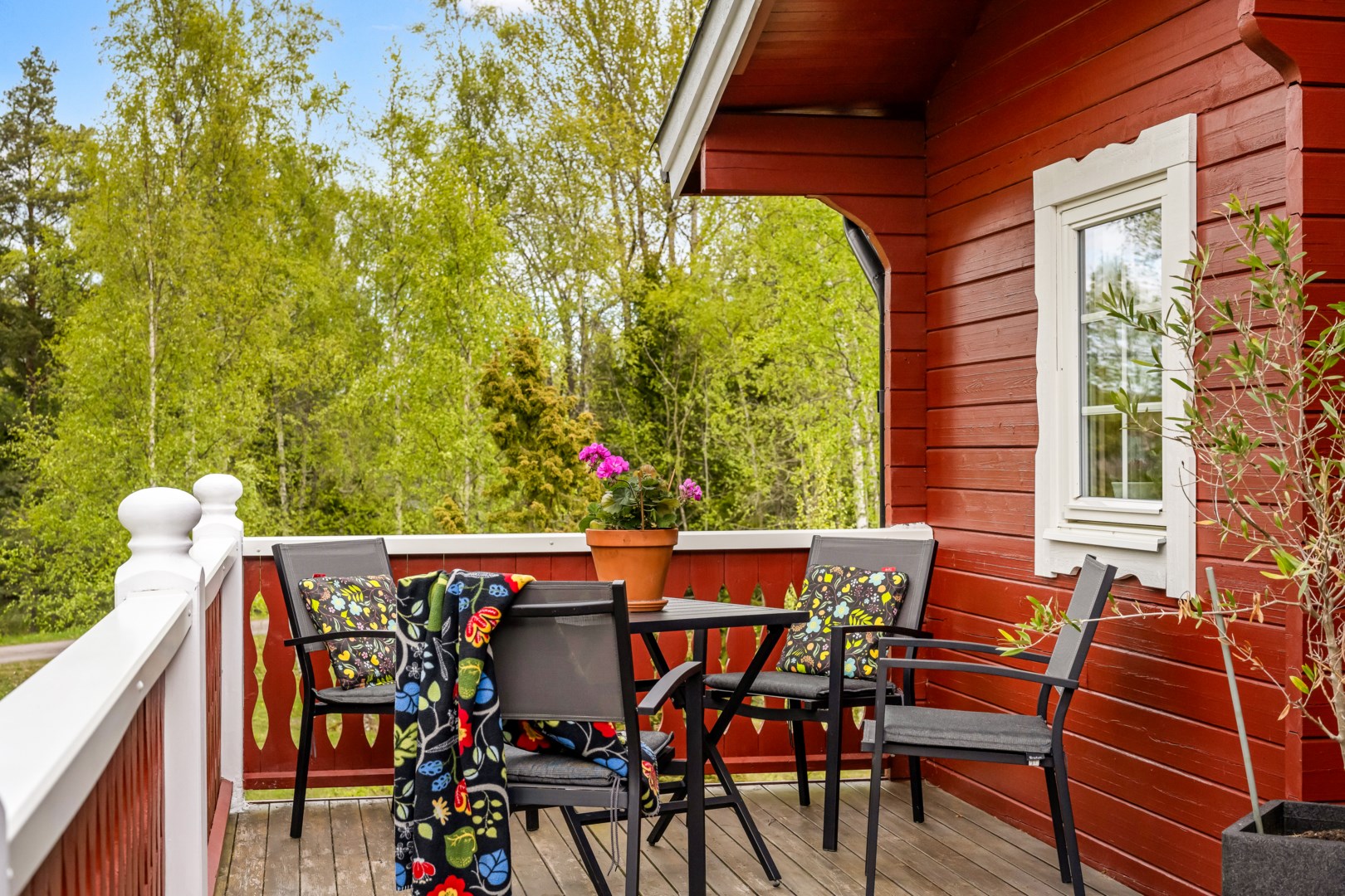 Bostadsbild från Östra Dalgången 1, Såld i Nolsterby strand, Östhammar