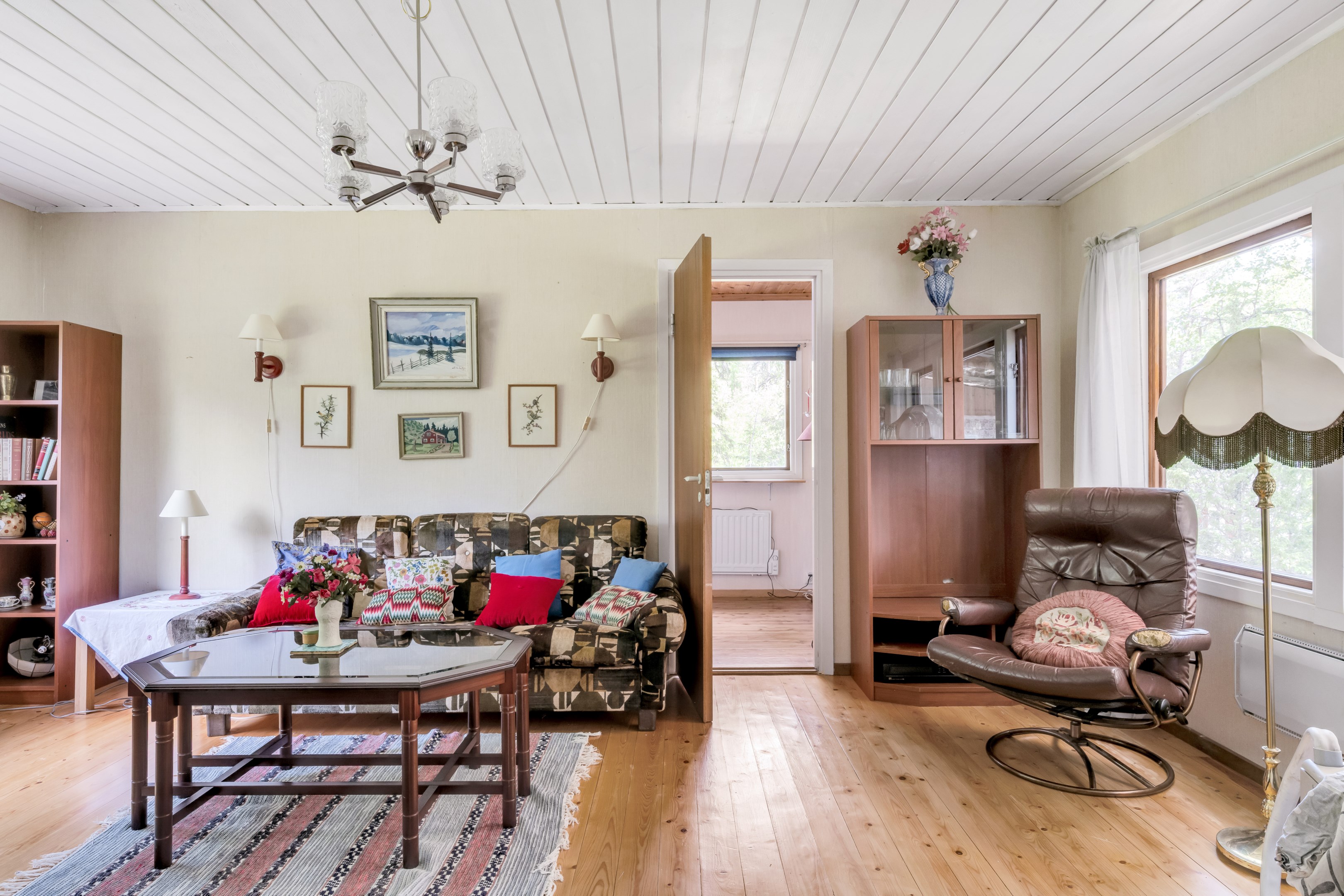 Bostadsbild från Slingervägen 3, Såld i Järlåsa, Uppsala