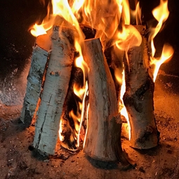 Värmande brasa