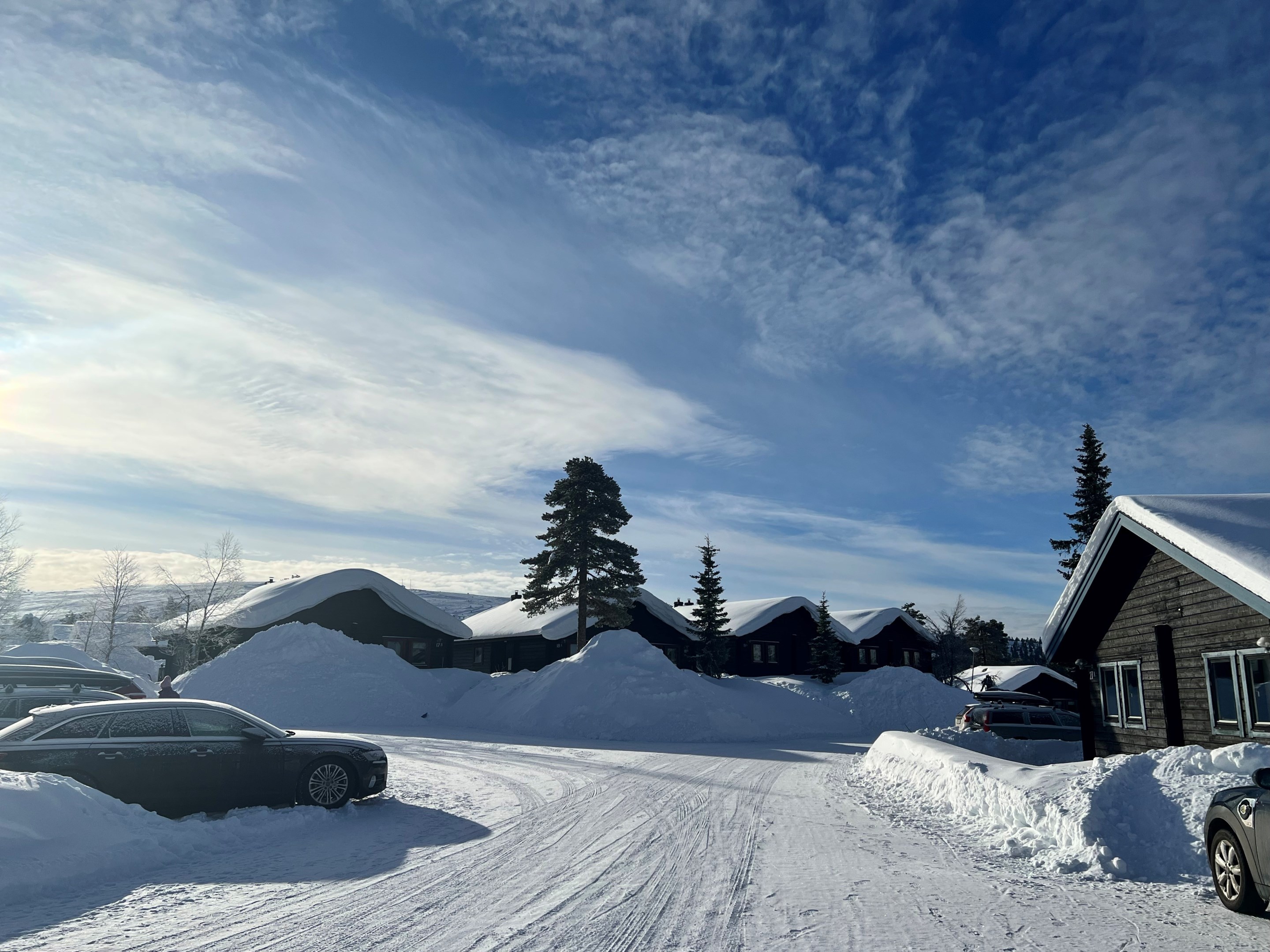 Sol & snö, Hemfjällsbyn / SÄLEN