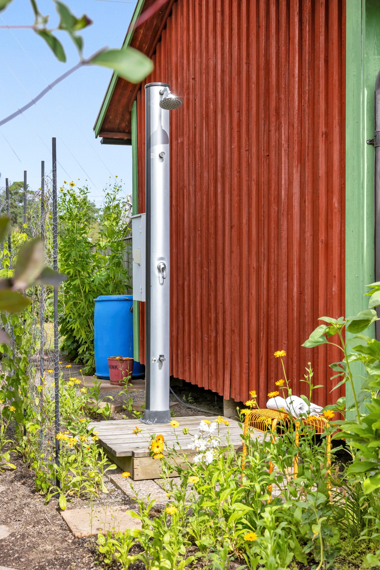 Bostadsbild från Husabyvägen 13 (Husbyborg koloniförening lott 13), Kommande i Husbyborg, Uppsala