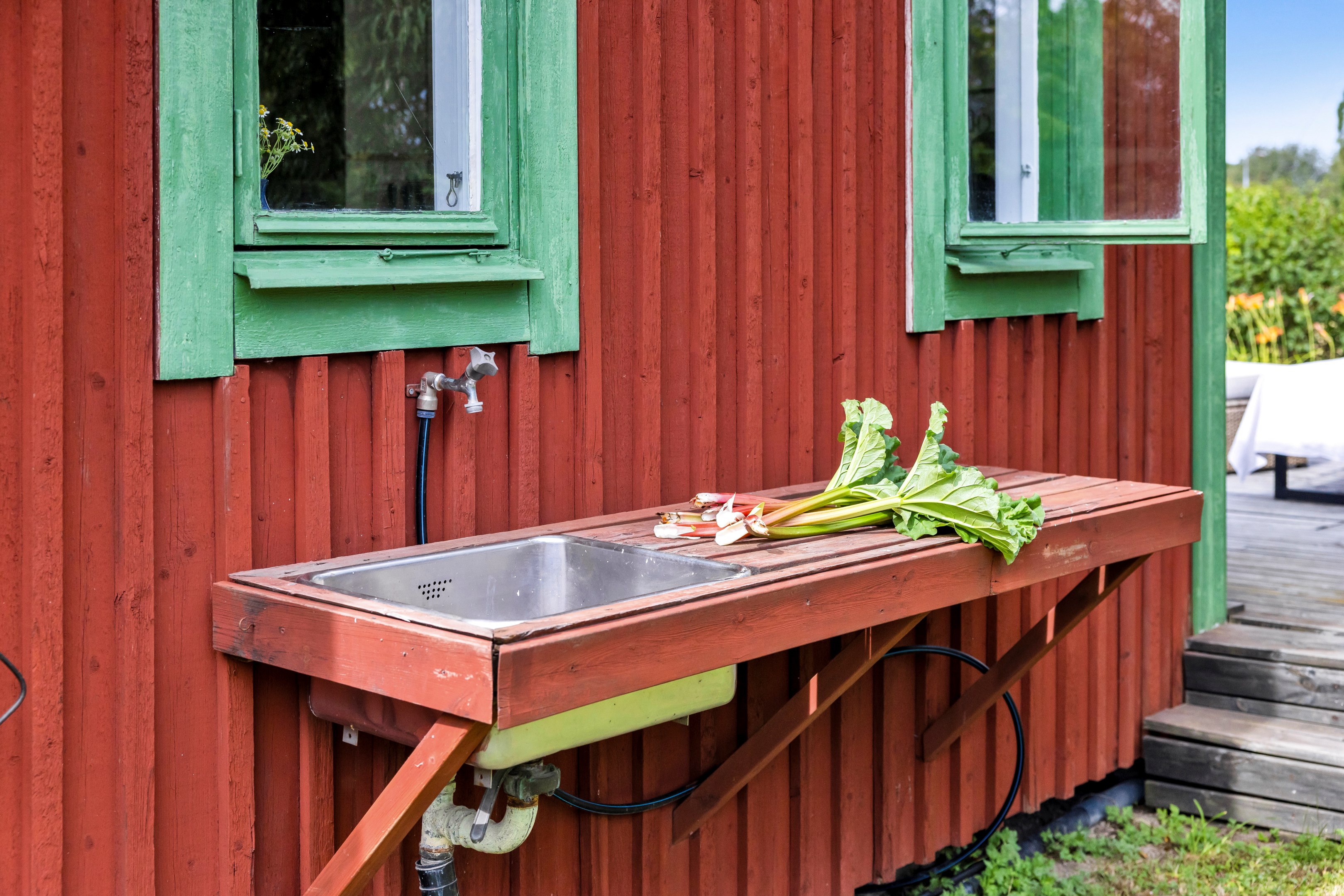 Bostadsbild från Husabyvägen 13 (Husbyborg koloniförening lott 13), Kommande i Husbyborg, Uppsala