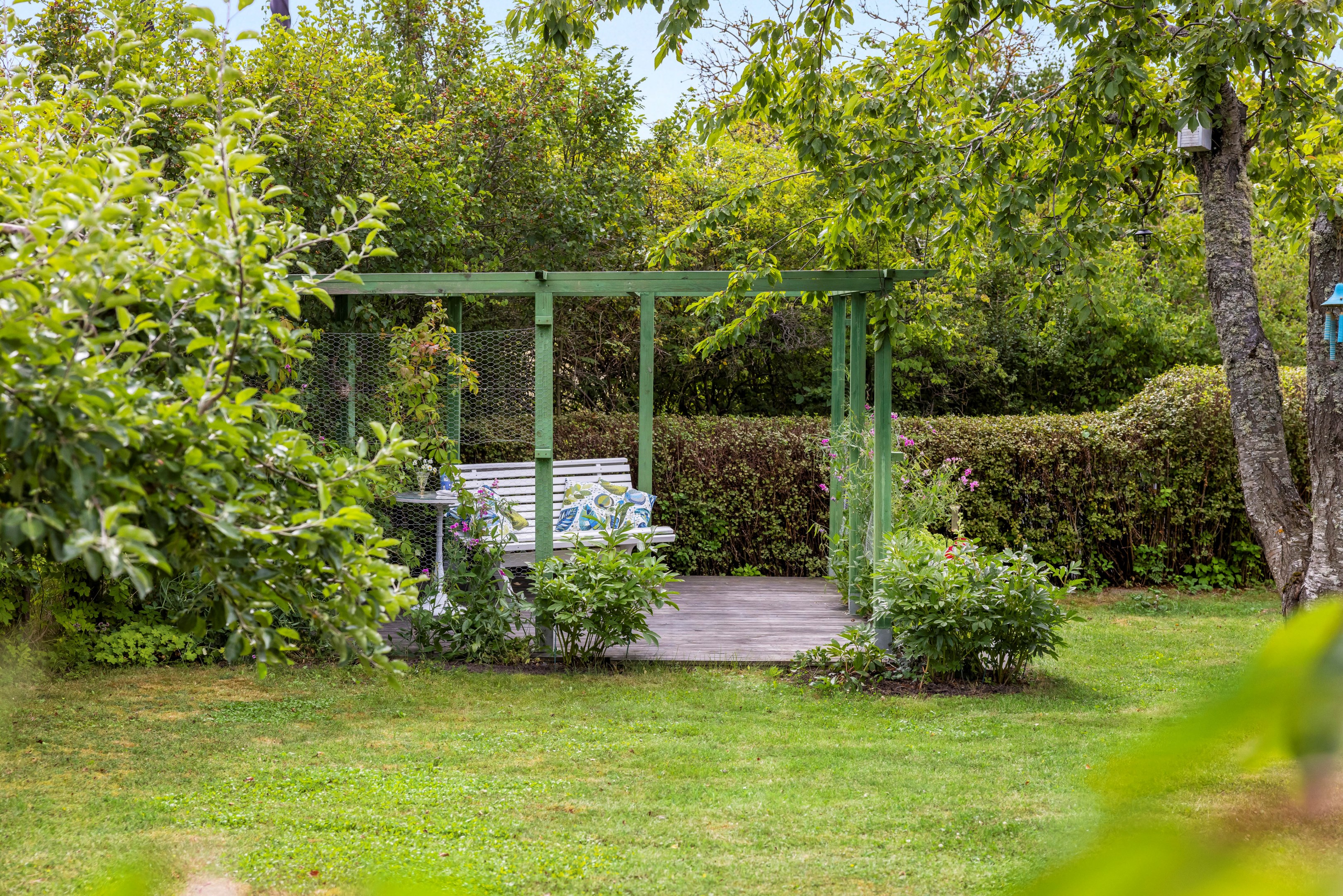 Bostadsbild från Husabyvägen 13 (Husbyborg koloniförening lott 13), Kommande i Husbyborg, Uppsala