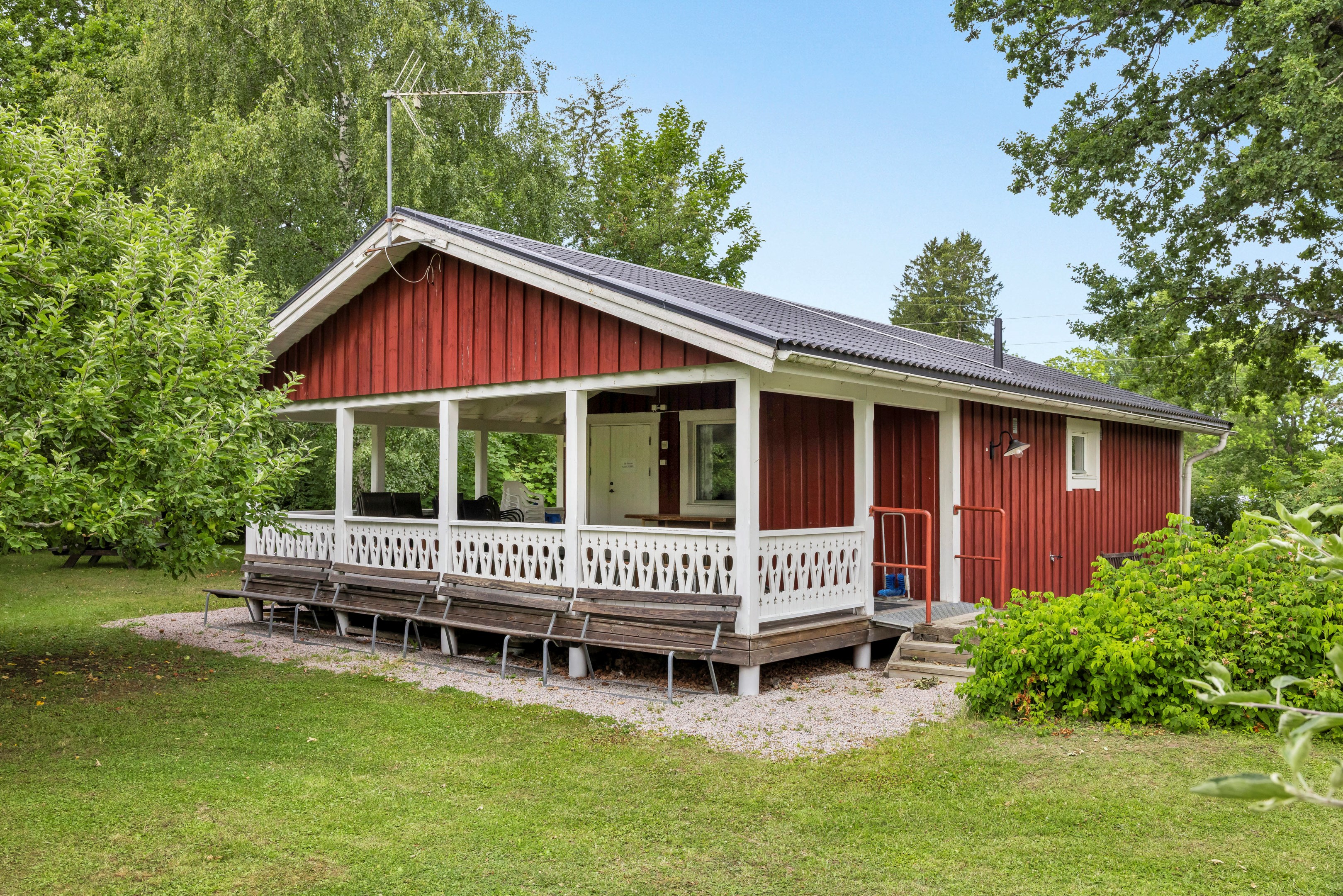 Bostadsbild från Husabyvägen 13 (Husbyborg koloniförening lott 13), Kommande i Husbyborg, Uppsala