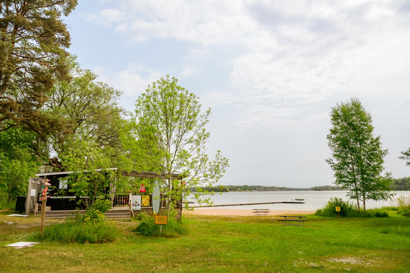 Strandkiosken vid stora badet.
