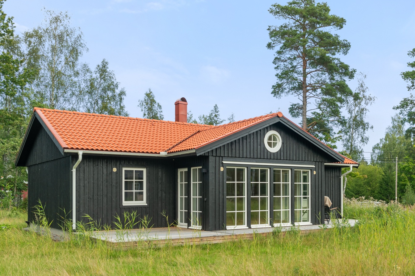 Bostadsbild från Västra Fällgatevägen 13, Såld i Blidö, Norrtälje