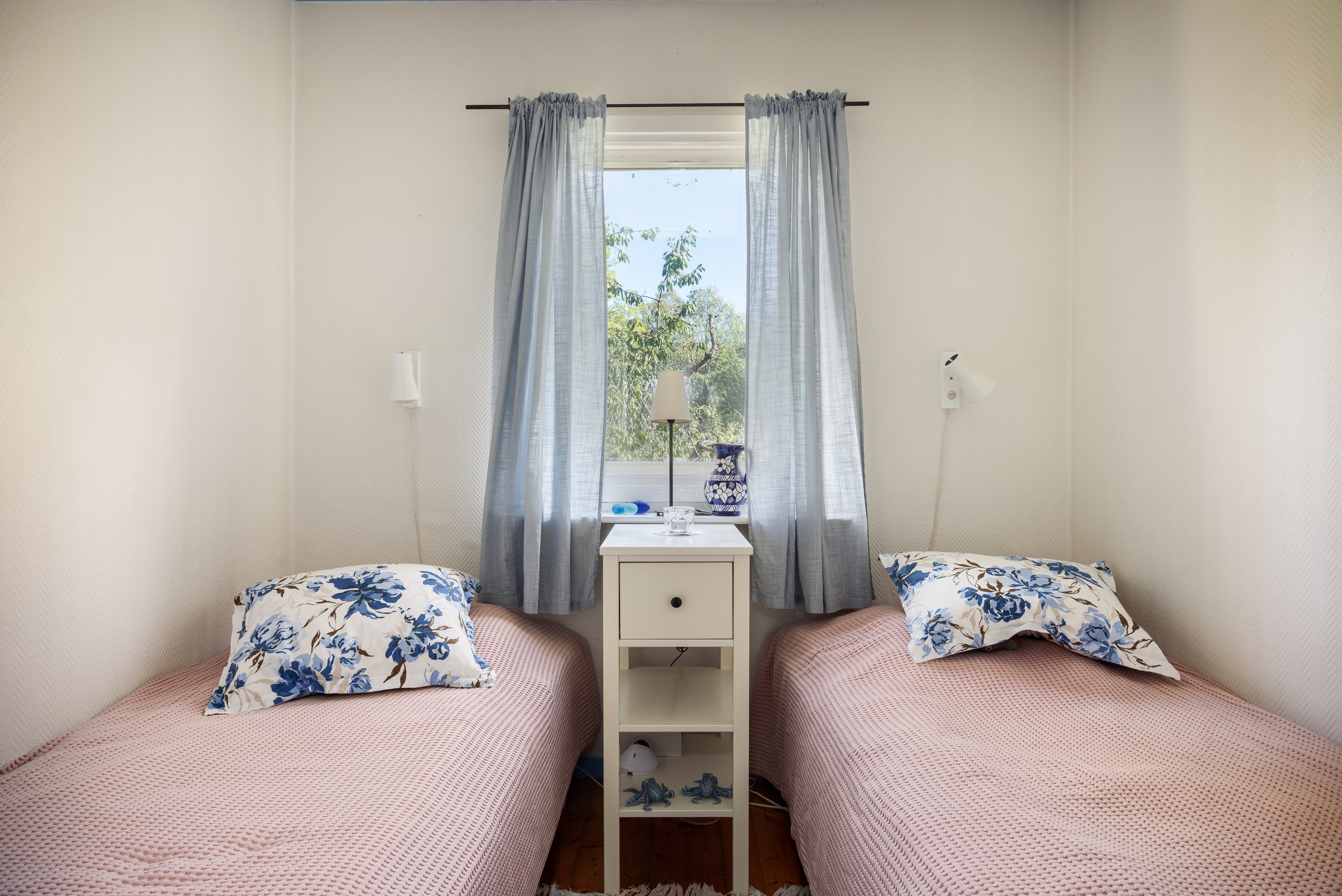 Bostadsbild från Överbyvägen 99, Till salu i Överby - Vindö, Värmdö