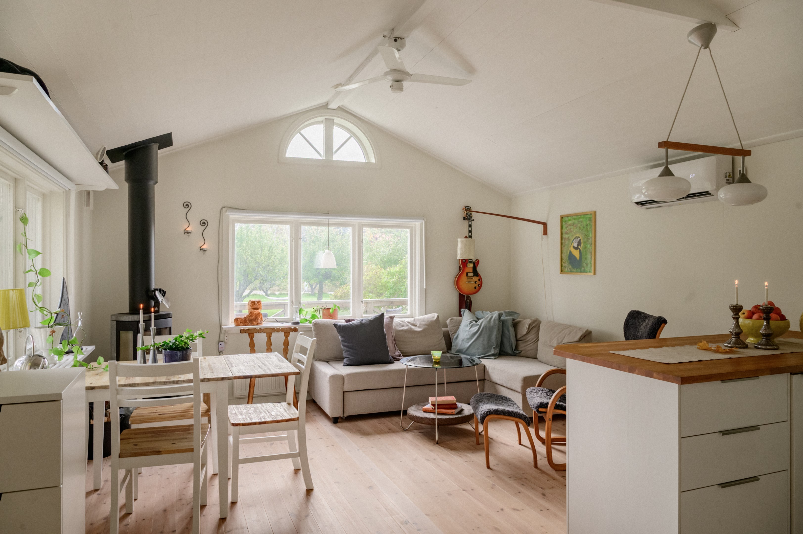 Bostadsbild från Överbyvägen 136, Såld i Vindö - Överby, Värmdö