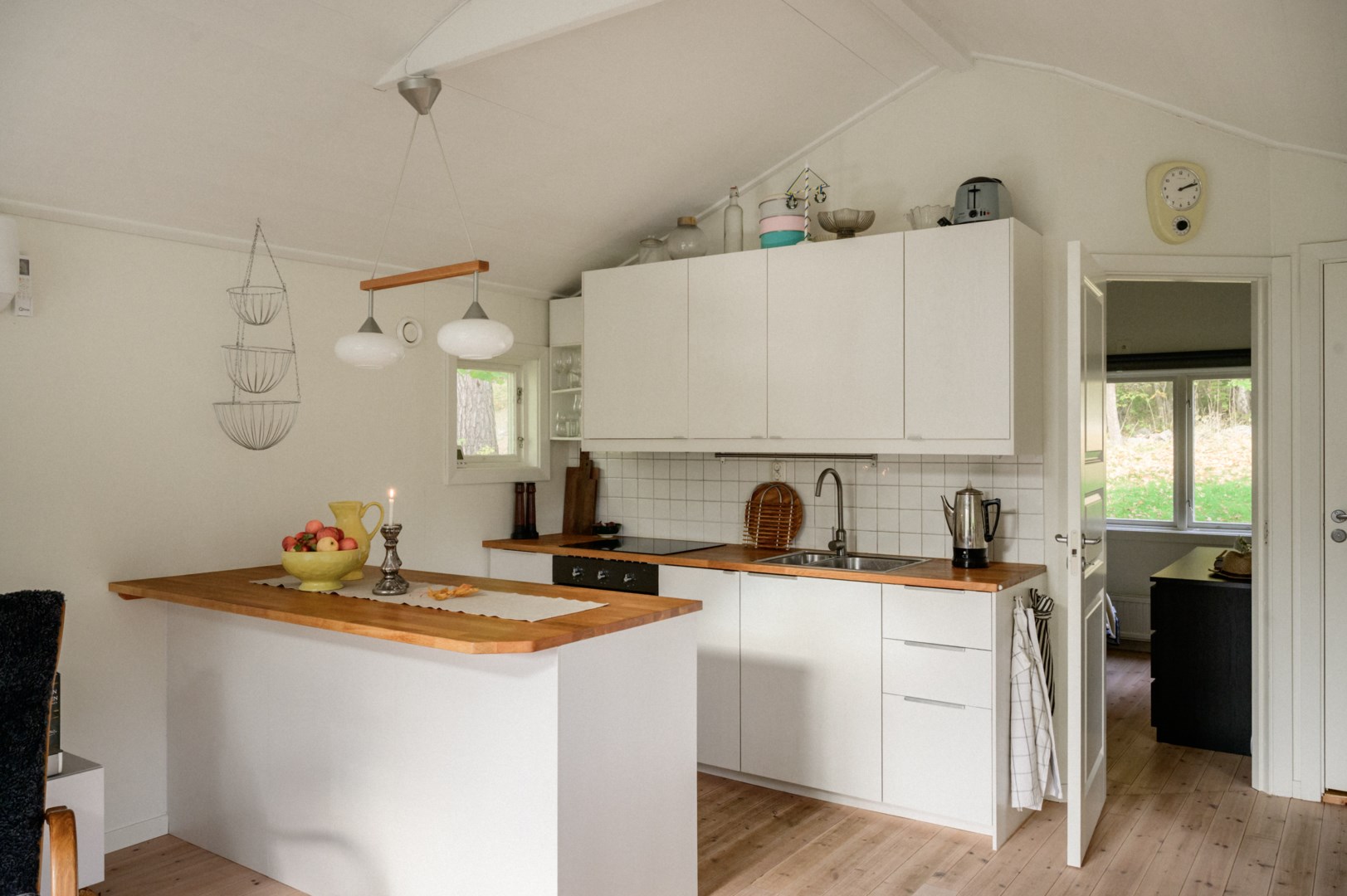 Bostadsbild från Överbyvägen 136, Såld i Vindö - Överby, Värmdö