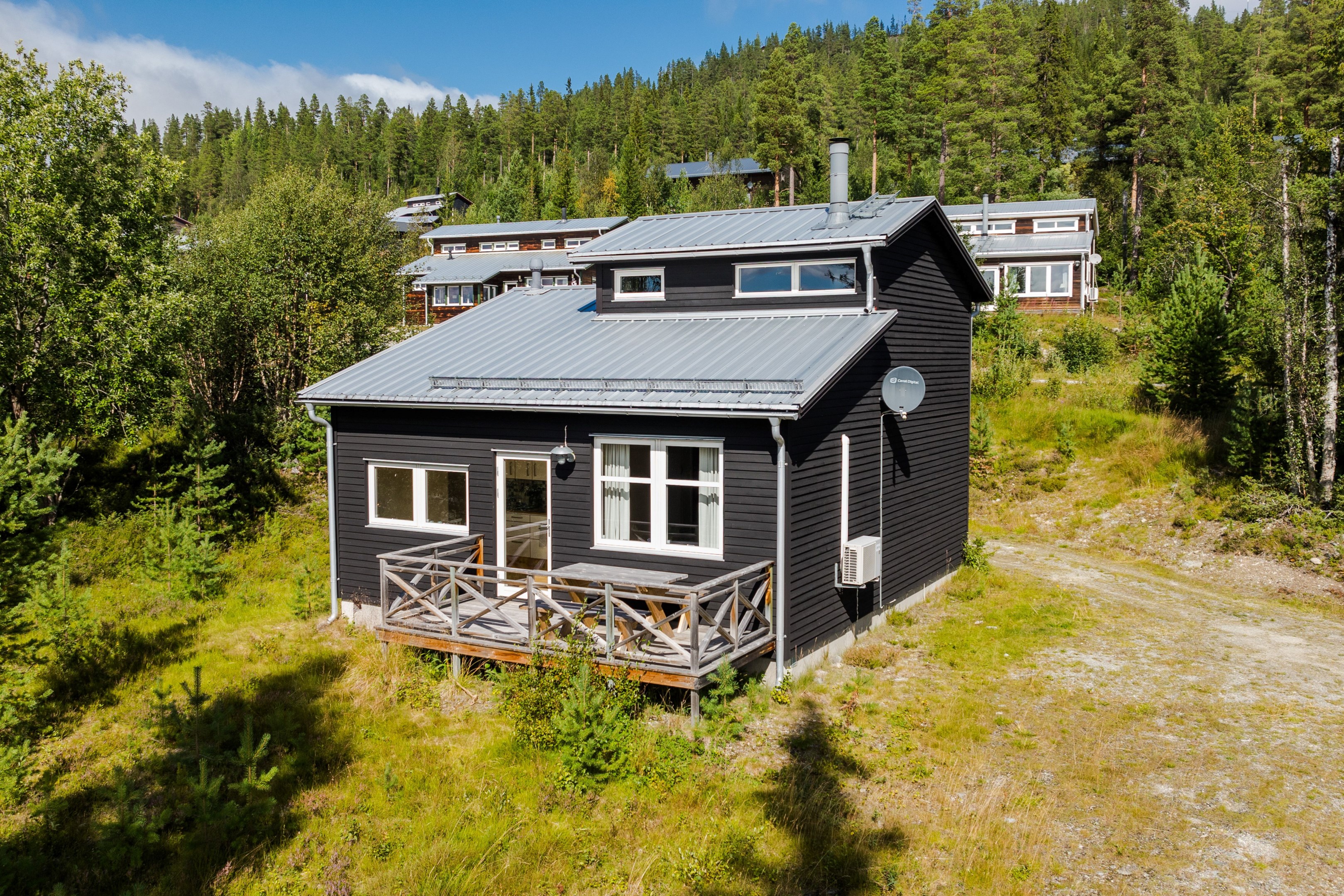 Bostadsbild från Björksoppens väg 2, Till salu i Tännäs, Härjedalen