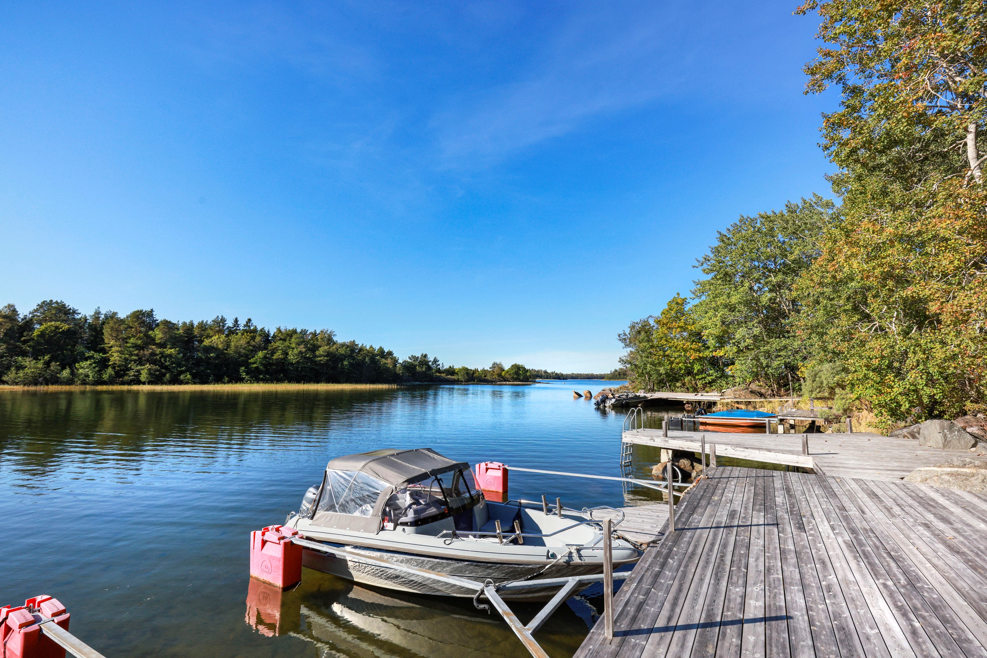 Bostadsbild från Rackören 112, Till salu i Öregrund, Östhammar
