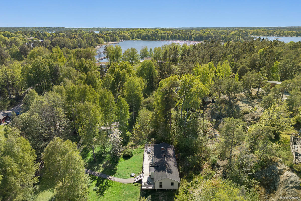 Bostadsbild från Lillgärdsvägen 5, Kommande i Djurö, Värmdö