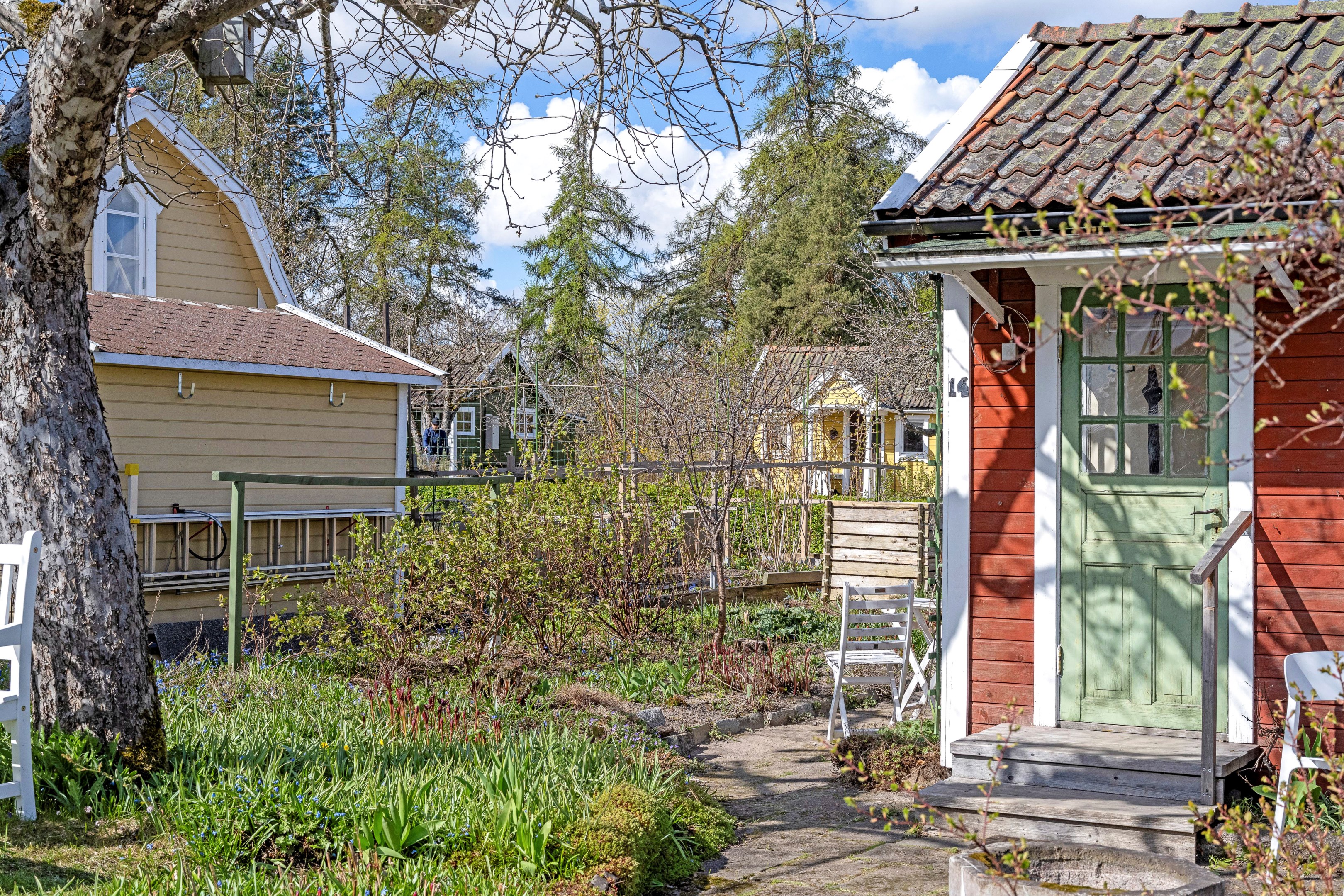 Bostadsbild från Floravägen 14, Till salu i Fålhagen, Uppsala