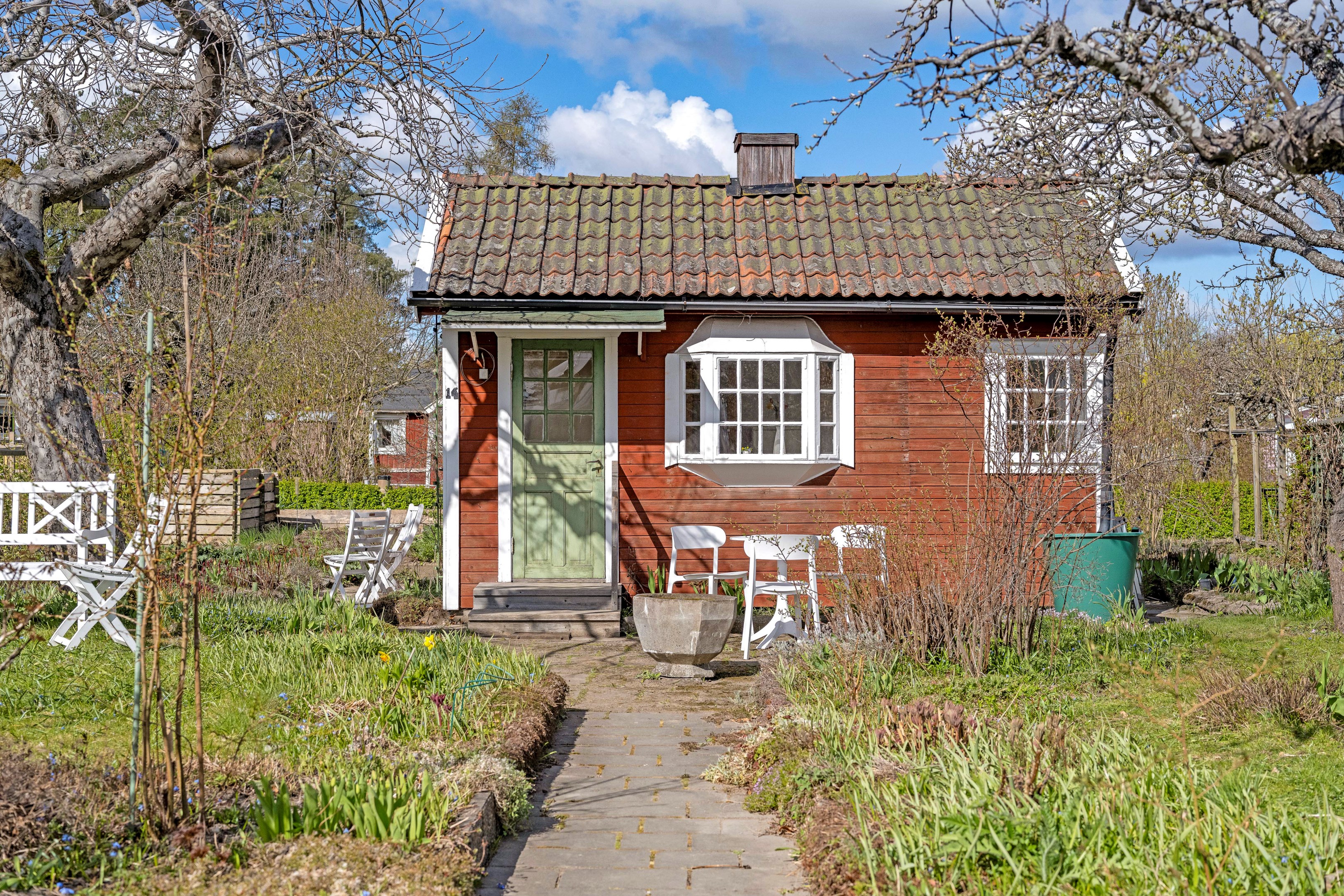 Bostadsbild från Floravägen 14, Till salu i Fålhagen, Uppsala