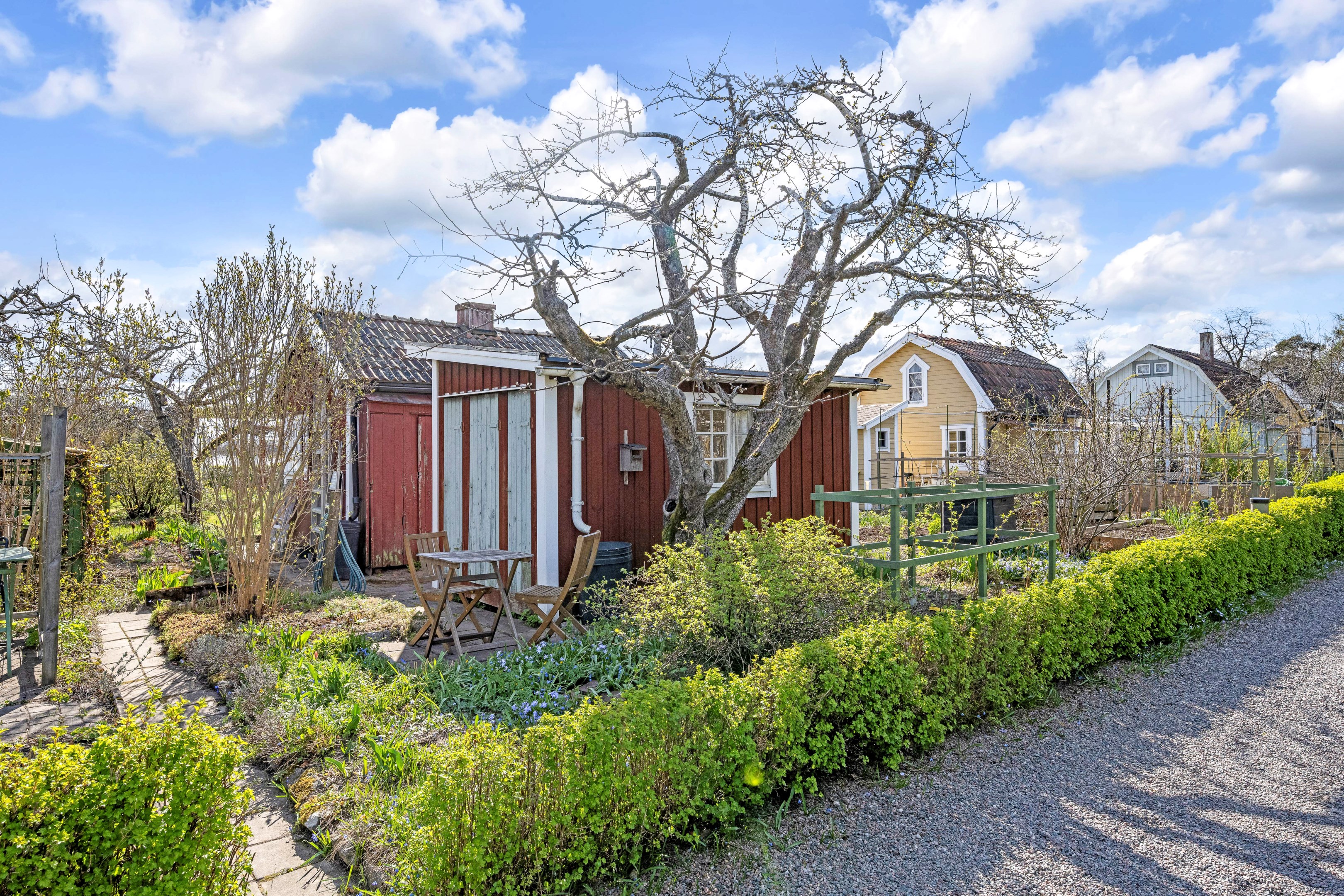 Bostadsbild från Floravägen 14, Till salu i Fålhagen, Uppsala