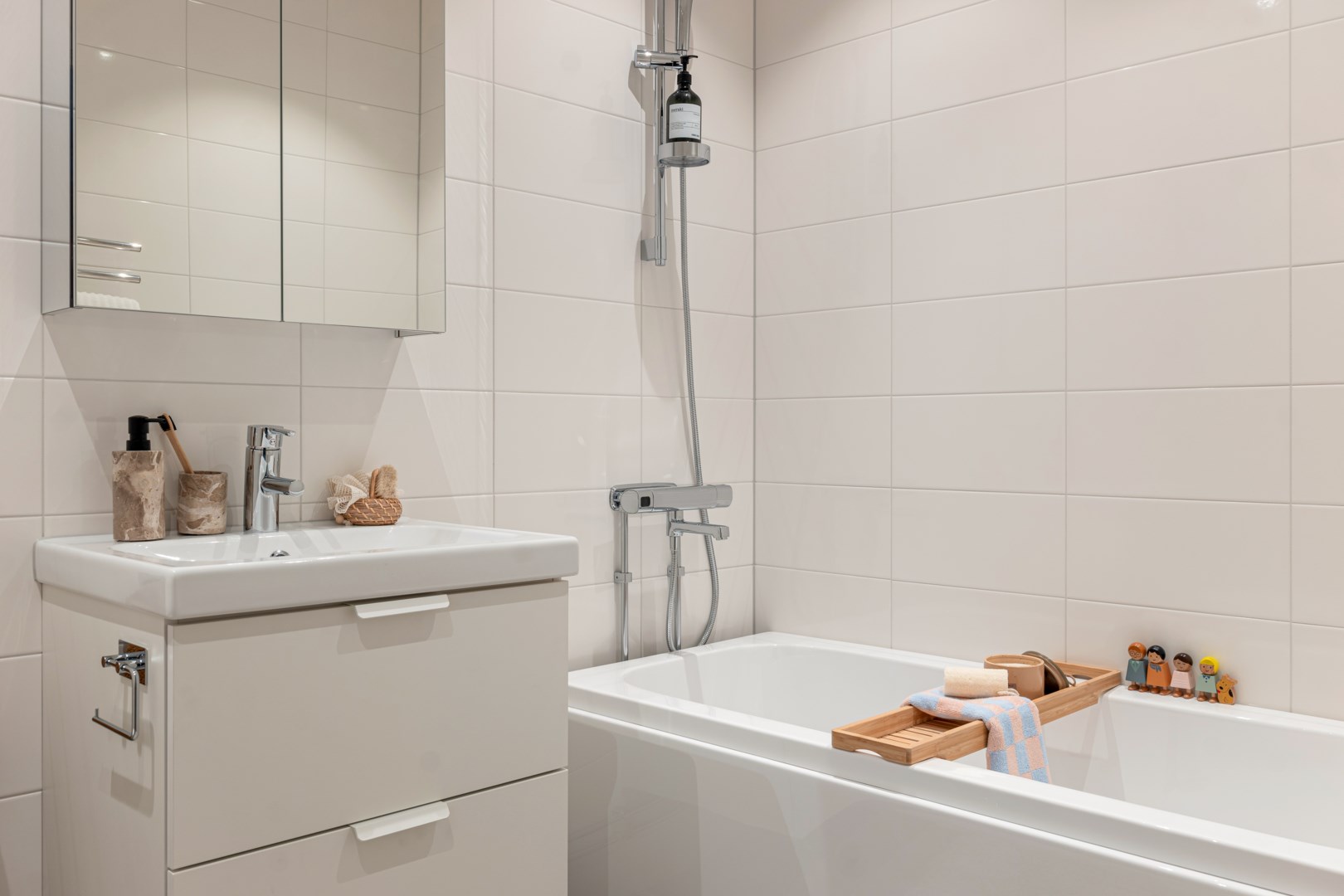 Bostadsbild från Skogsgläntan, Pågående i Älta, Nacka