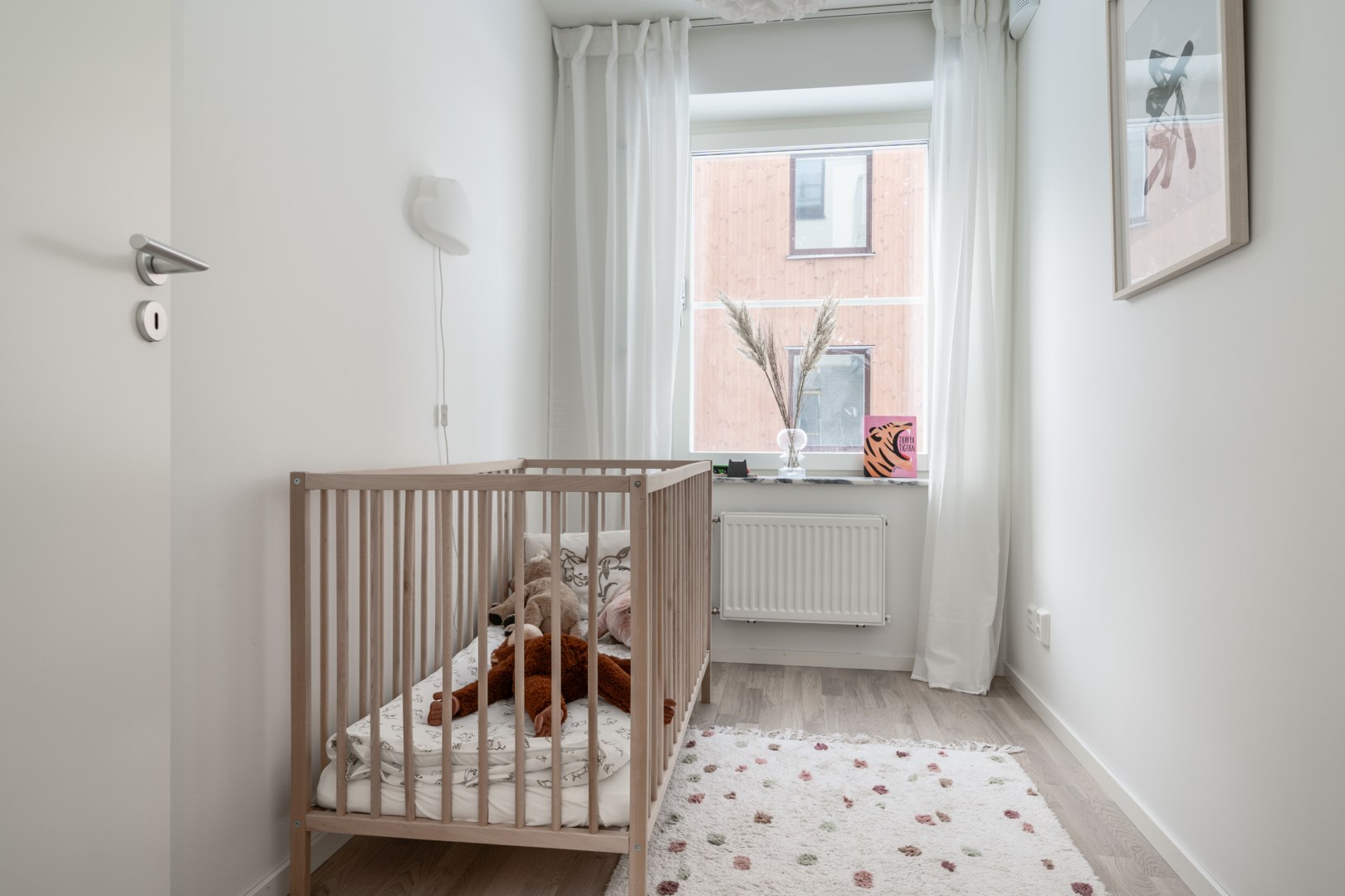 Bostadsbild från Brf Valla, Pågående i Väsjön, Sollentuna