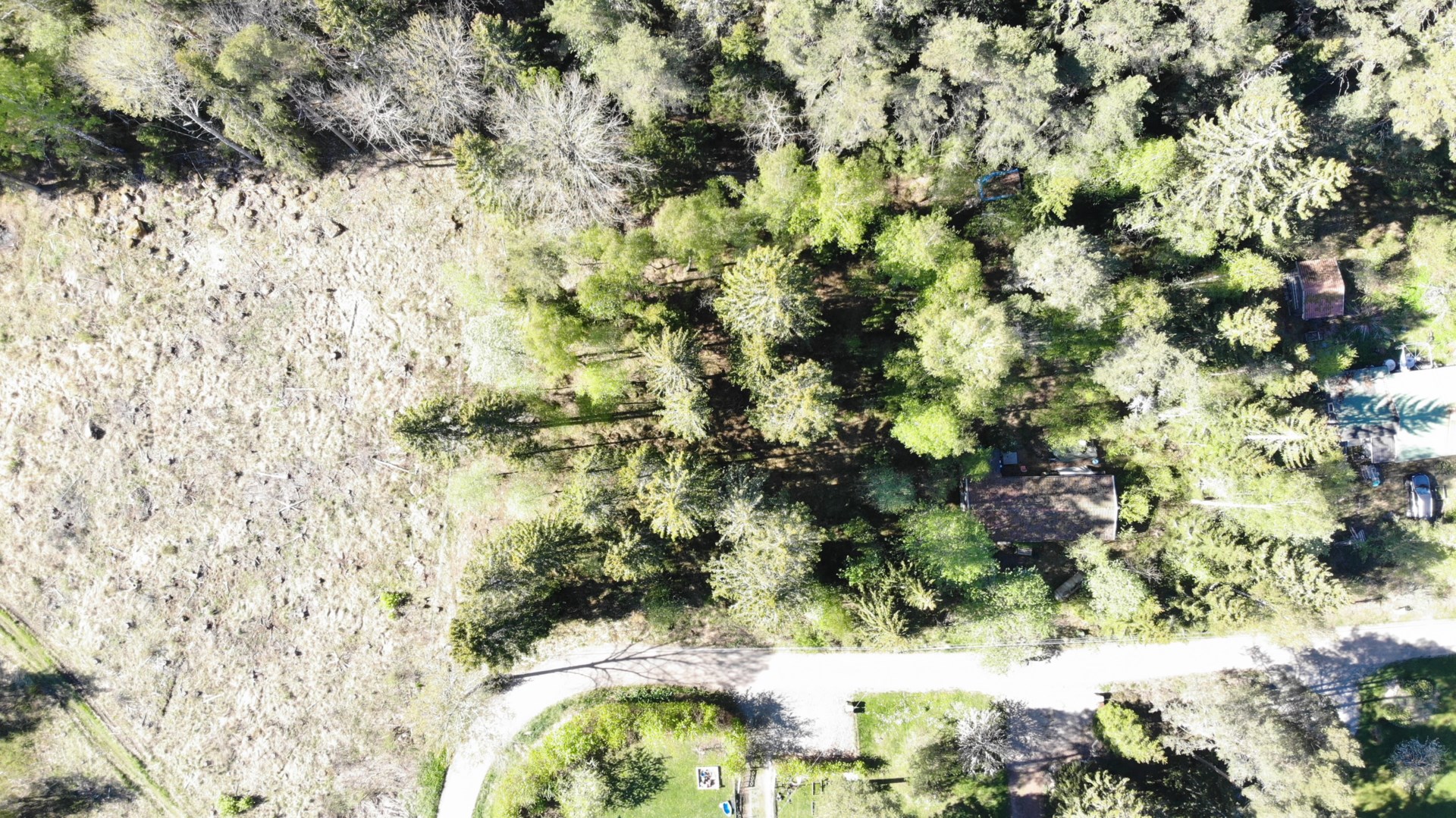 Bostadsbild från Granrisvägen 13, Såld i Skölsta, Uppsala