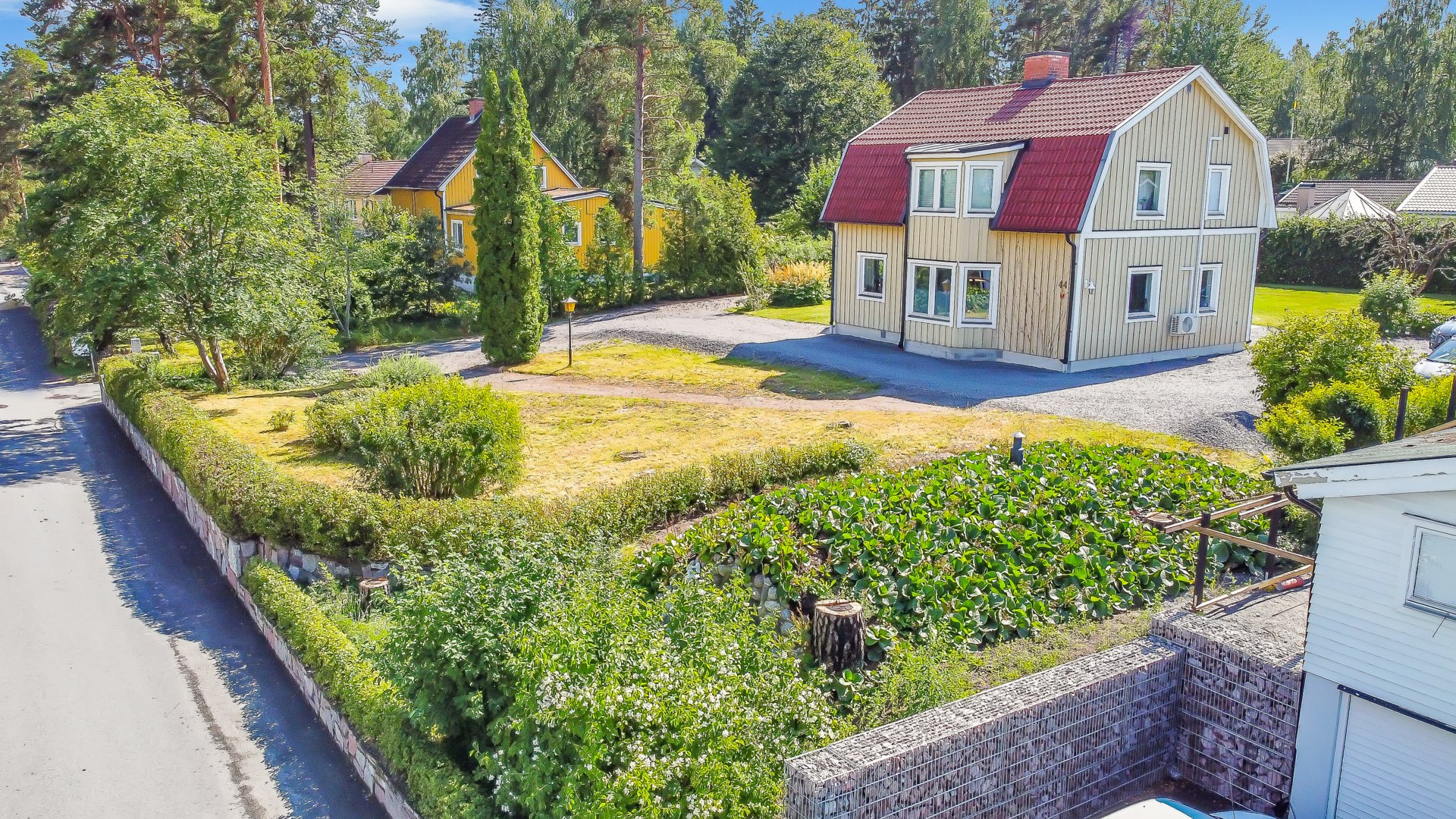 Bostadsbild från Bergsbrunna villaväg 44B, Såld i Bergsbrunna, Uppsala
