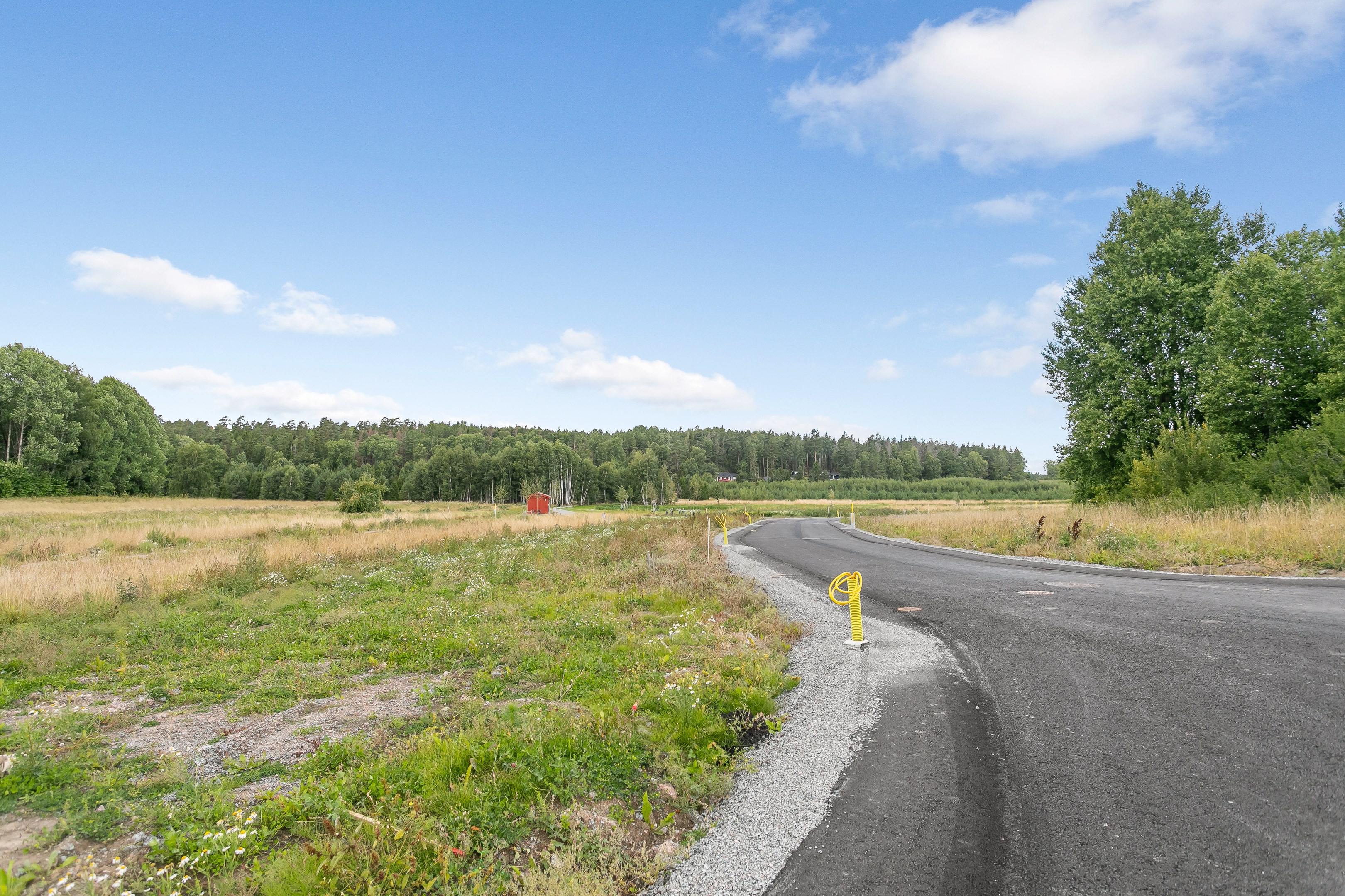 Bostadsbild från Fjäderbladsvägen 33, Såld i Gunsta, Uppsala