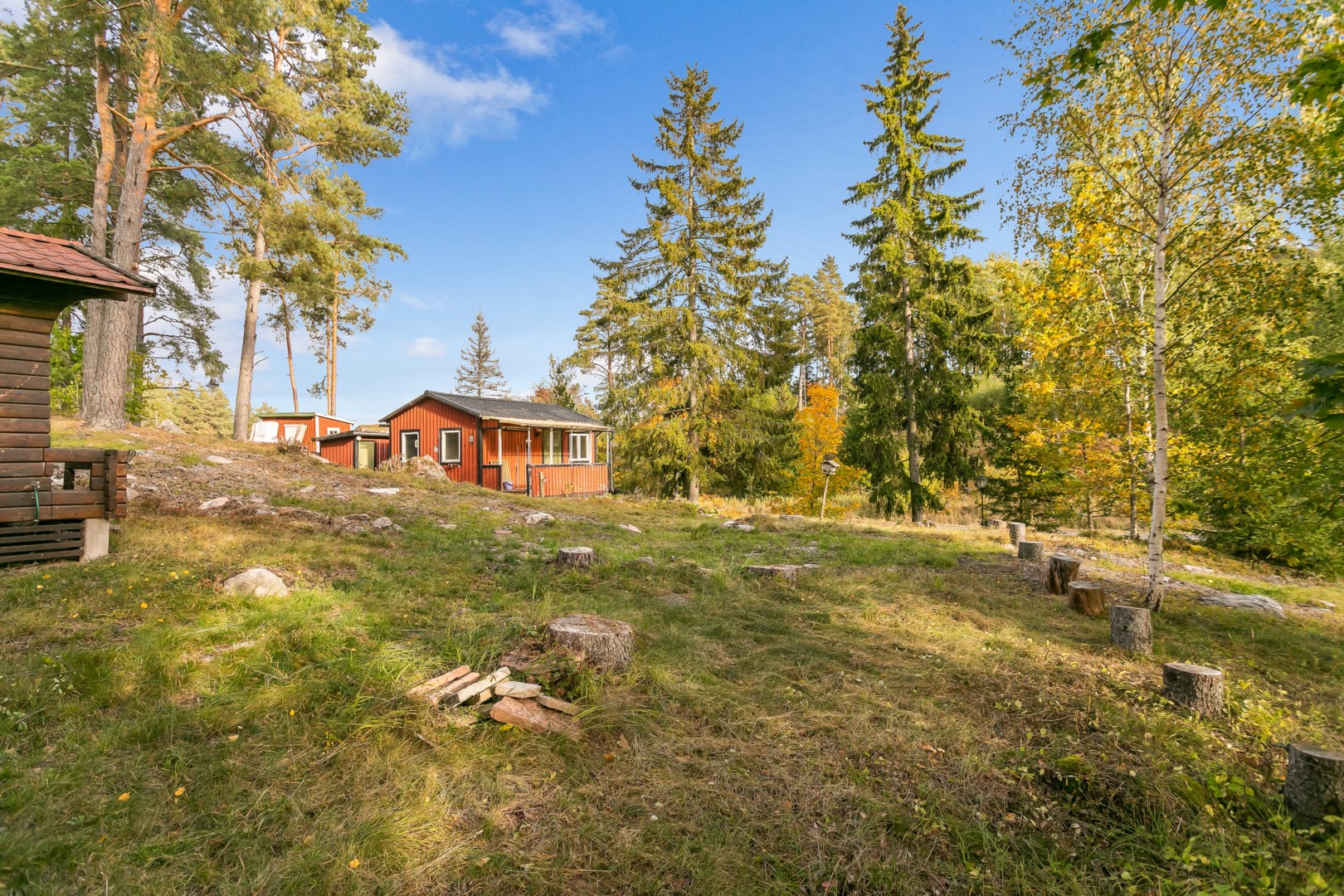 Bostadsbild från Trångbovägen, Till salu i Gunsta, Uppsala