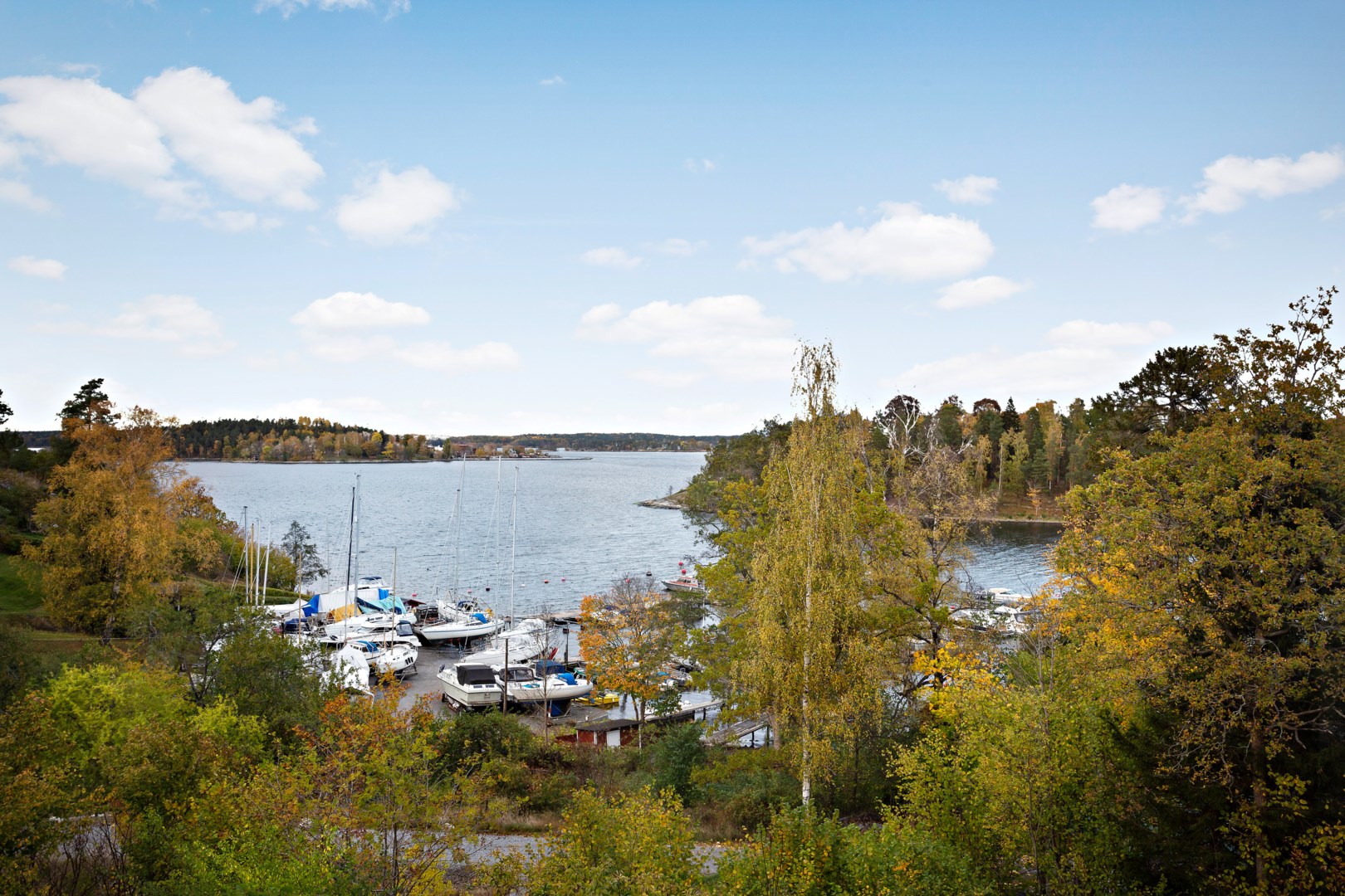 Bostadsbild från Granrisvägen 2, Såld i Vikingshill, Nacka