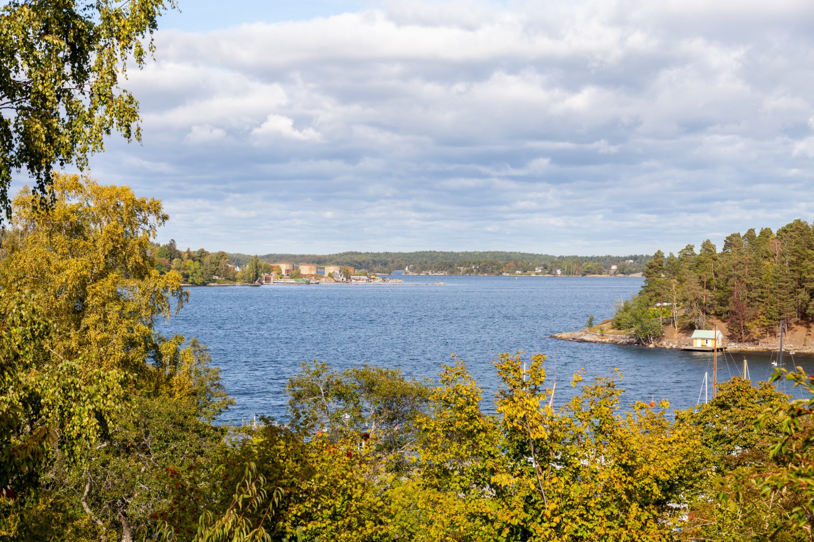 Bostadsbild från Granrisvägen 2, Såld i Vikingshill, Nacka