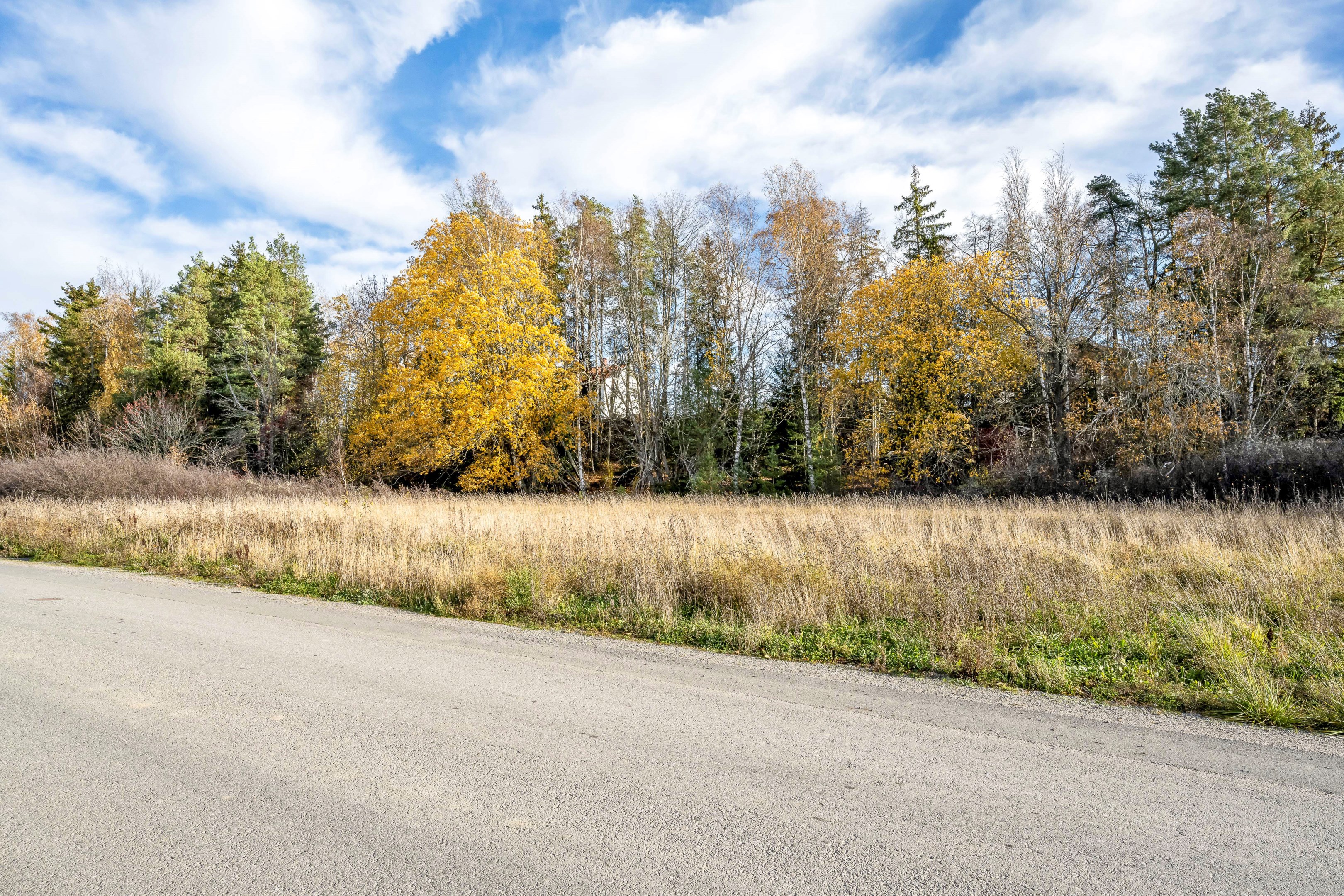 Bostadsbild från Kuskbocksvägen 24, Till salu i Gunsta, Uppsala