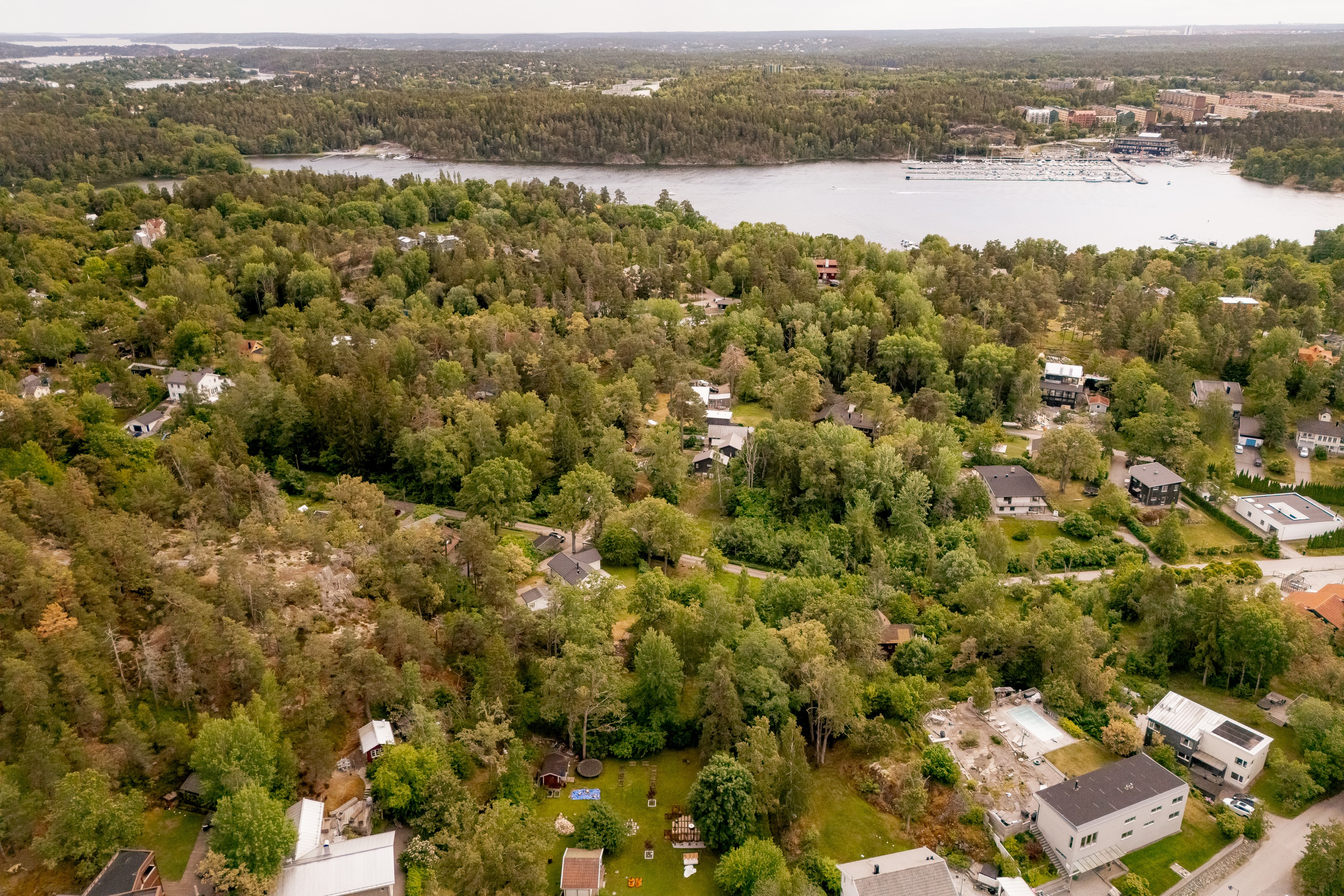Bostadsbild från Hedvägen 3, Kommande i Södra Lännersta, Nacka