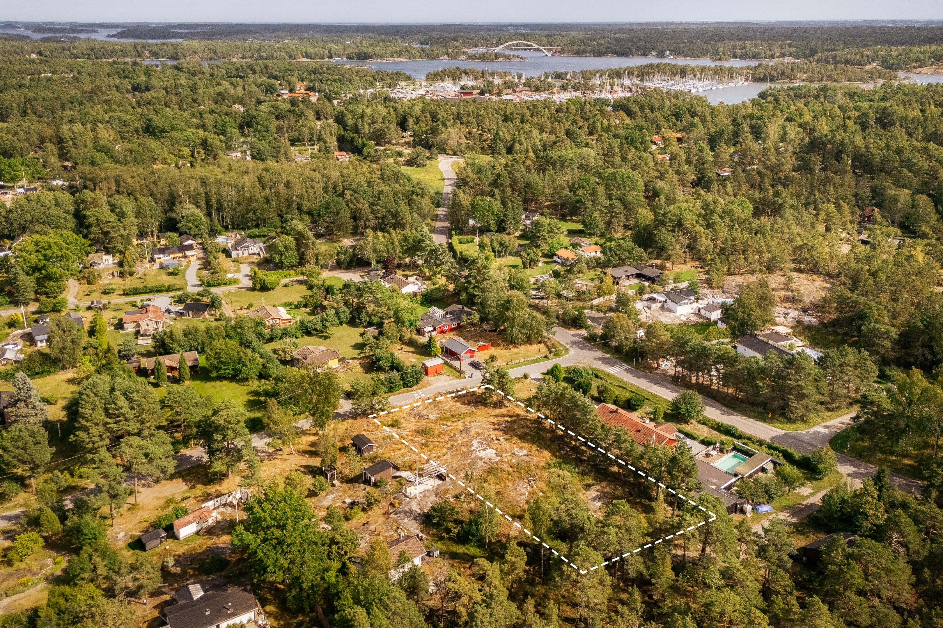 Bostadsbild från Björksalavägen 3, Kommande i Älvsala, Värmdö