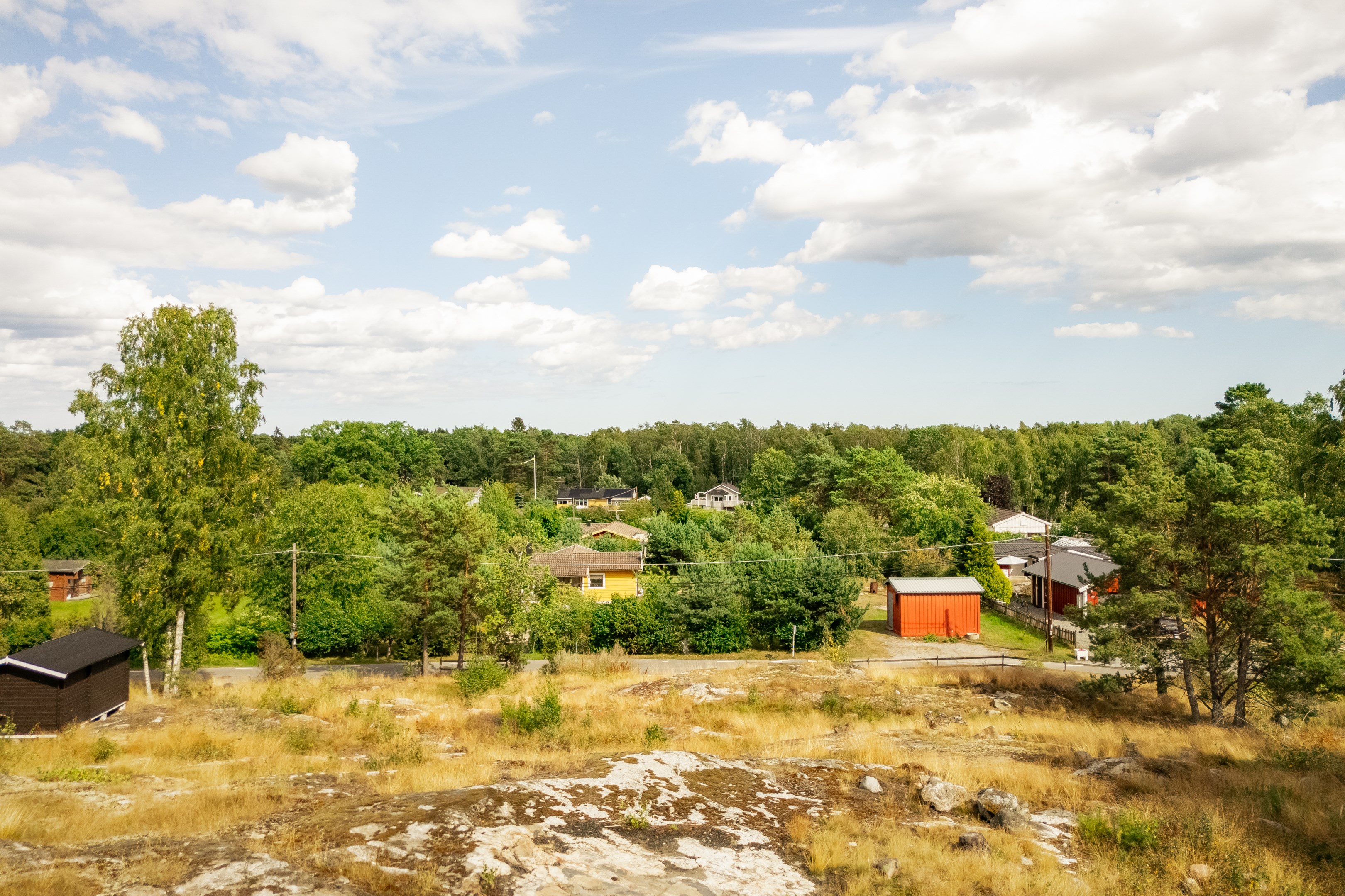 Bostadsbild från Björksalavägen 3, Kommande i Älvsala, Värmdö