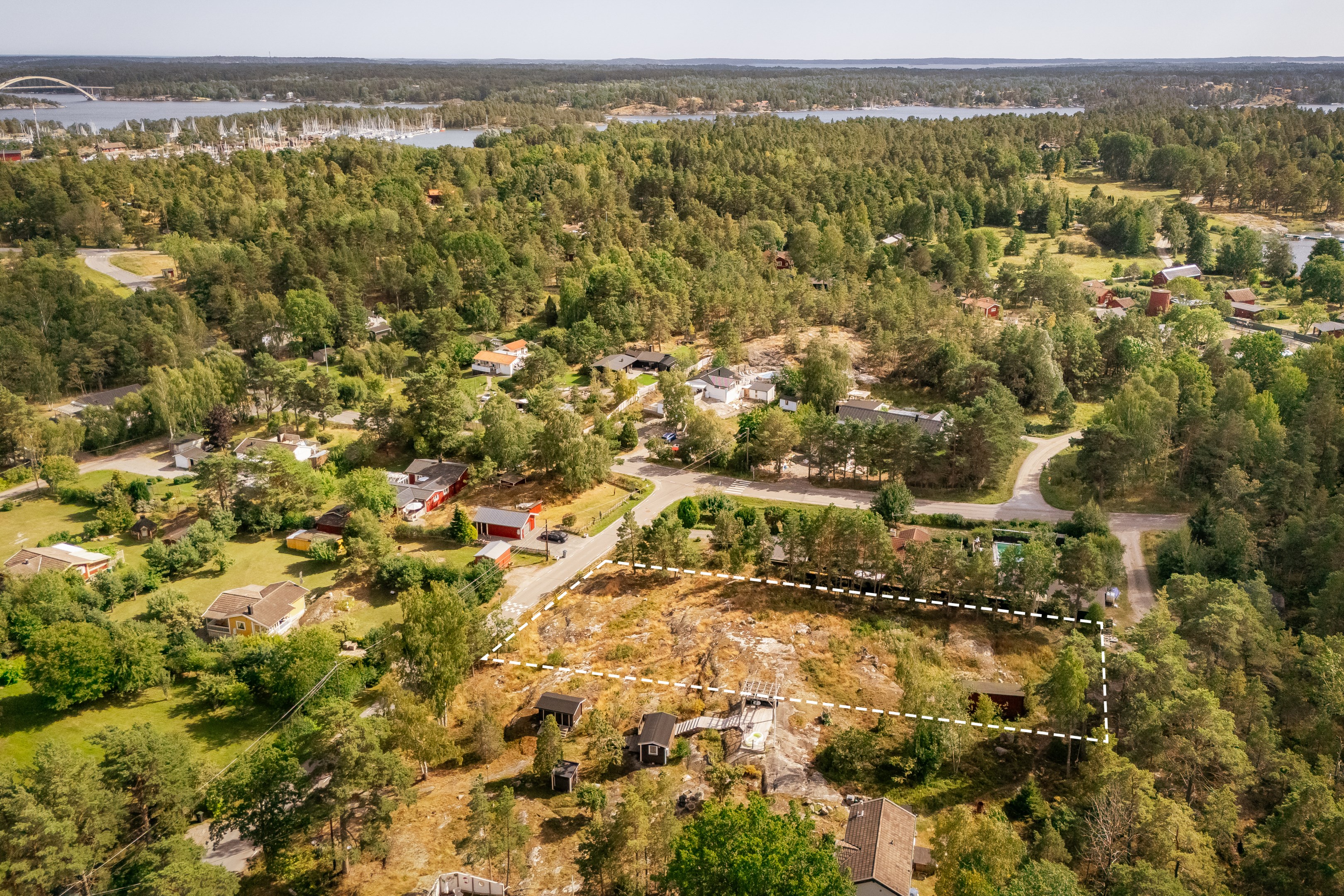 Bostadsbild från Björksalavägen 3, Kommande i Älvsala, Värmdö