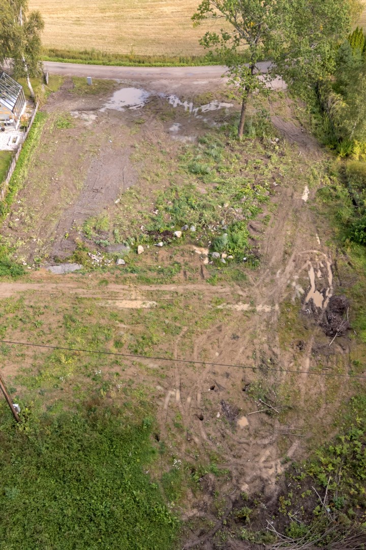 Bostadsbild från Sunnersbol 80 (avstyckad tomt), Till salu i Rasbo, Uppsala