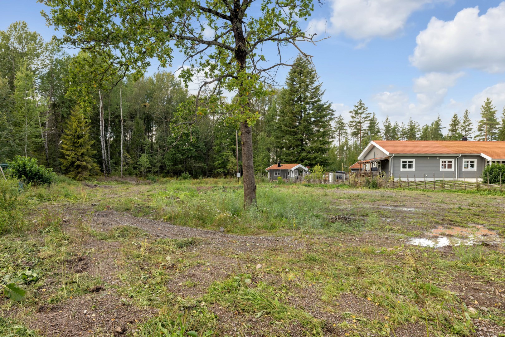 Bostadsbild från Sunnersbol 80 (avstyckad tomt), Till salu i Rasbo, Uppsala