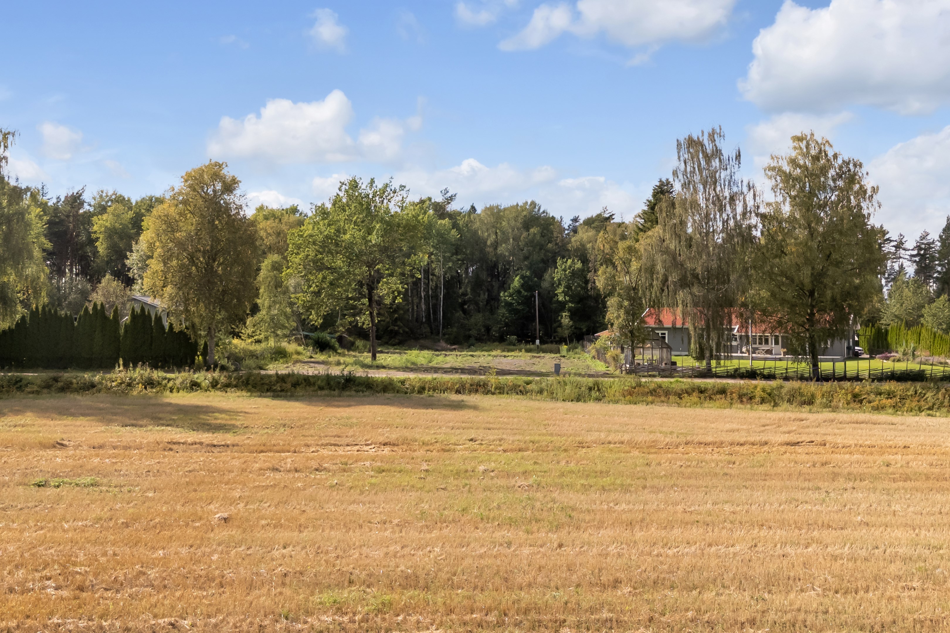 Bostadsbild från Sunnersbol 80 (avstyckad tomt), Till salu i Rasbo, Uppsala