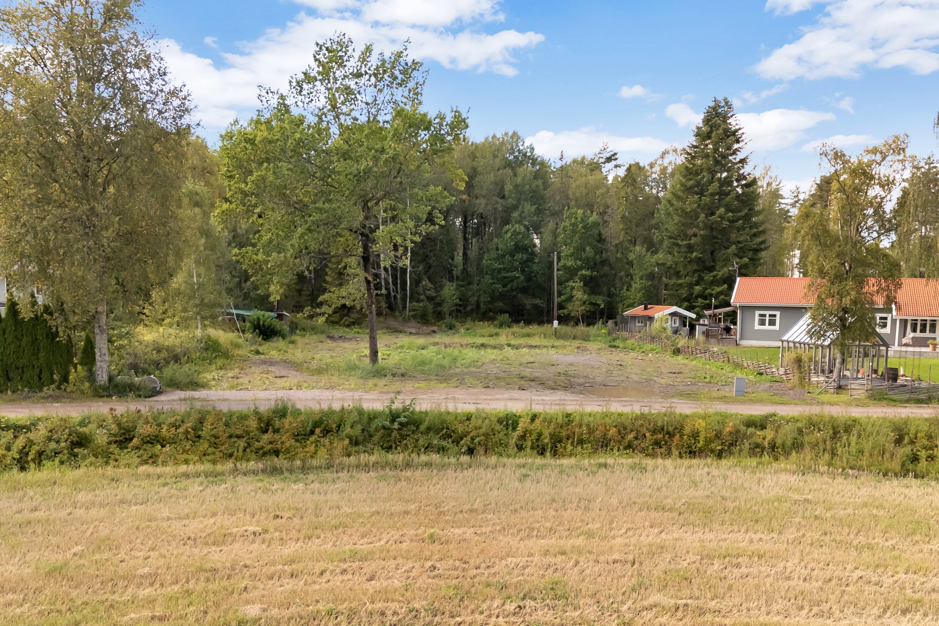 Bostadsbild från Sunnersbol 80 (avstyckad tomt), Till salu i Rasbo, Uppsala