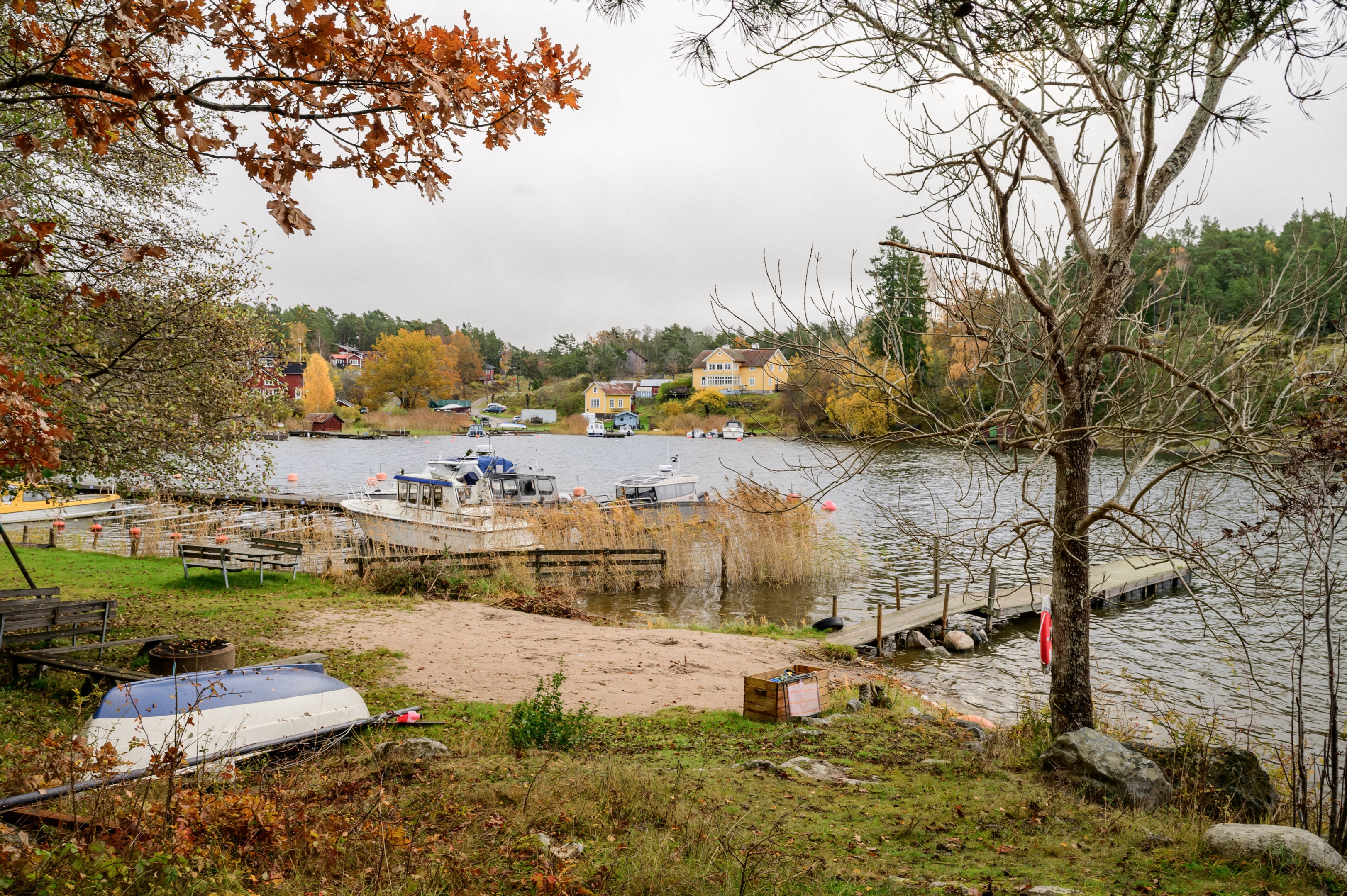 Tomten skymra mitt i bild.