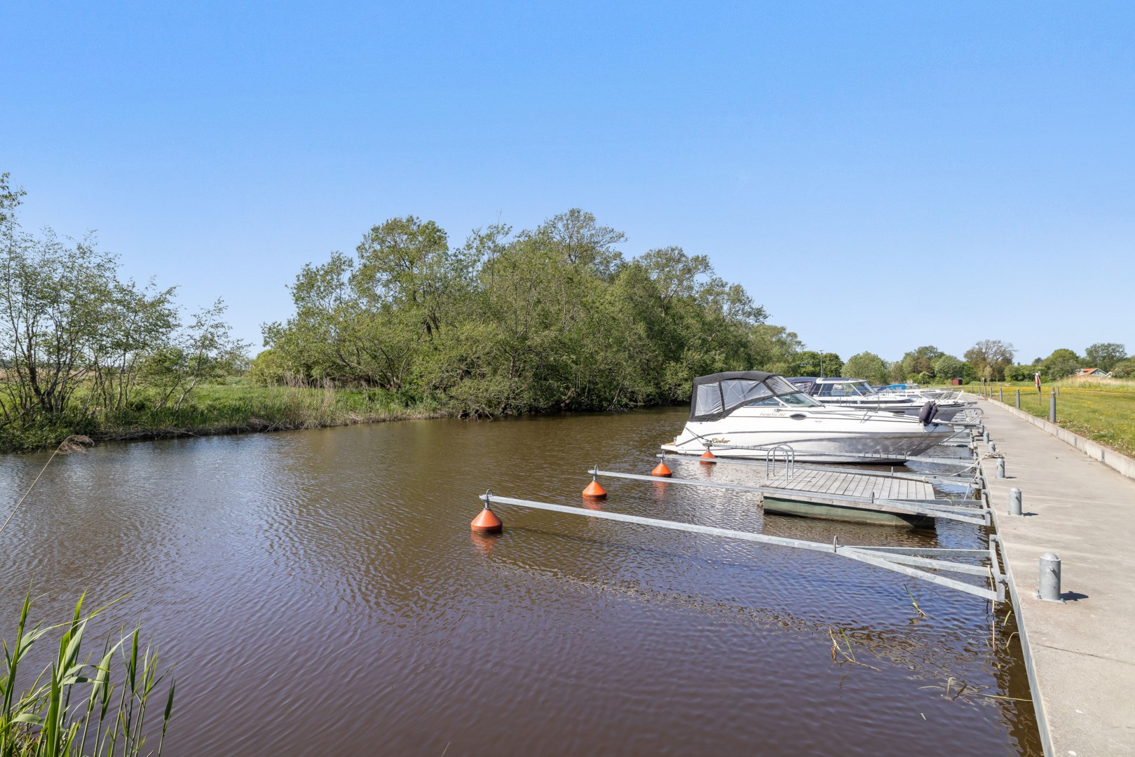 Bostadsbild från Kaprifolvägen 13, Till salu i Örsundsbro, Enköping