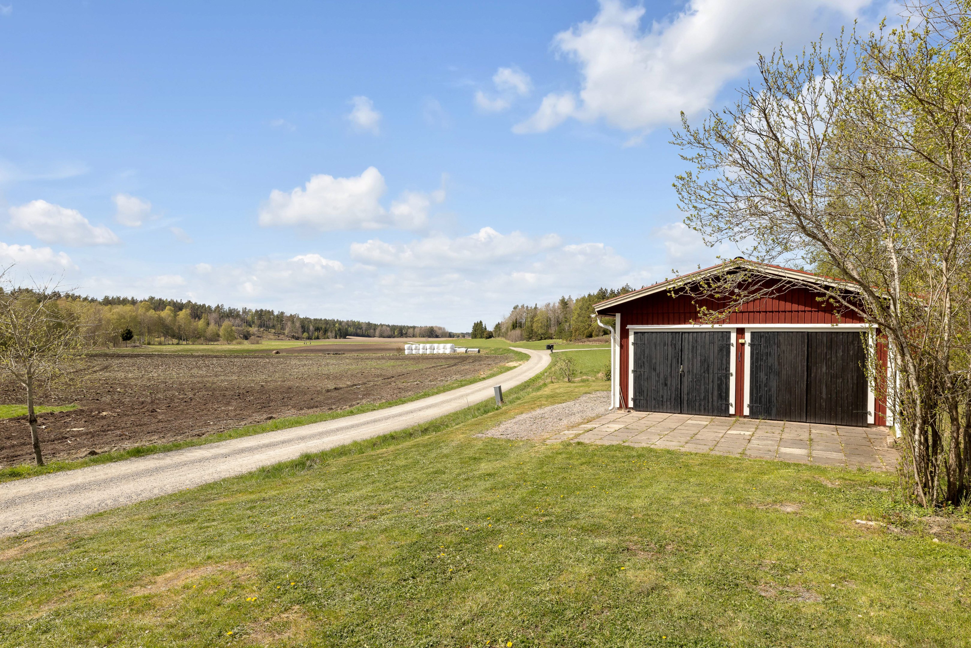 Bostadsbild från Skärfältens 85, Till salu i Skärfälten, Uppsala