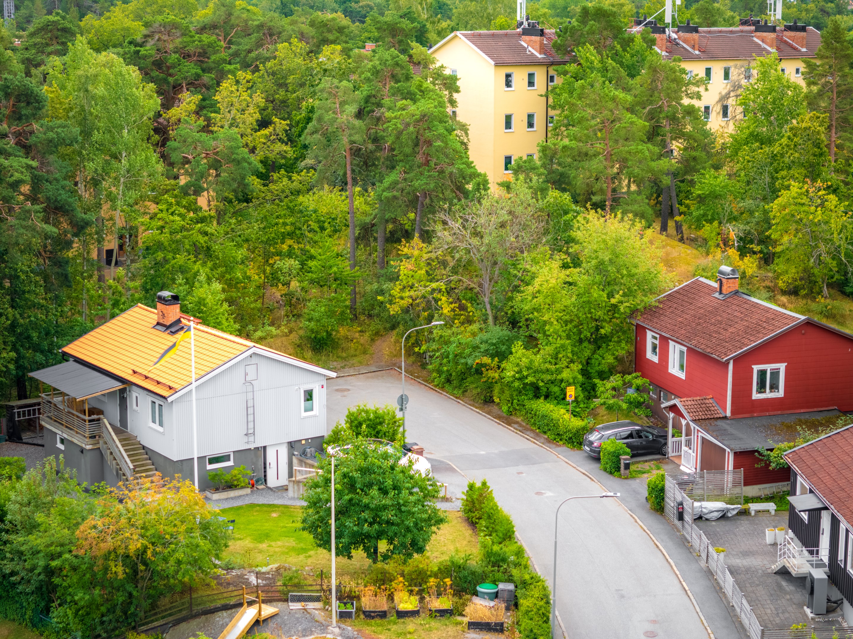 Bostadsbild från Bultvägen 42, Till salu i Hökmossen/Telefonplan, Stockholm
