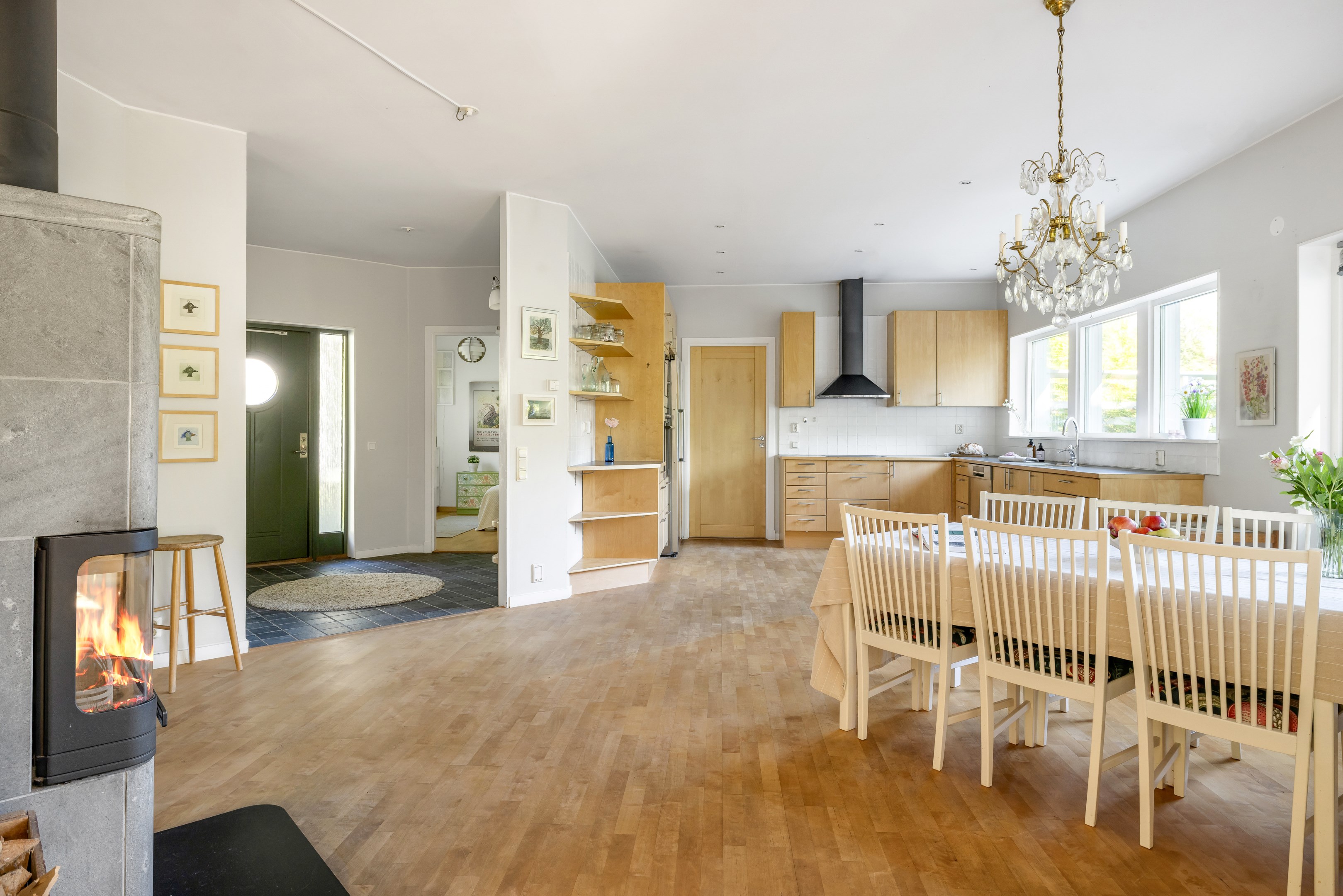 Bostadsbild från Ryttarbol 2, Såld i Marielund, Uppsala