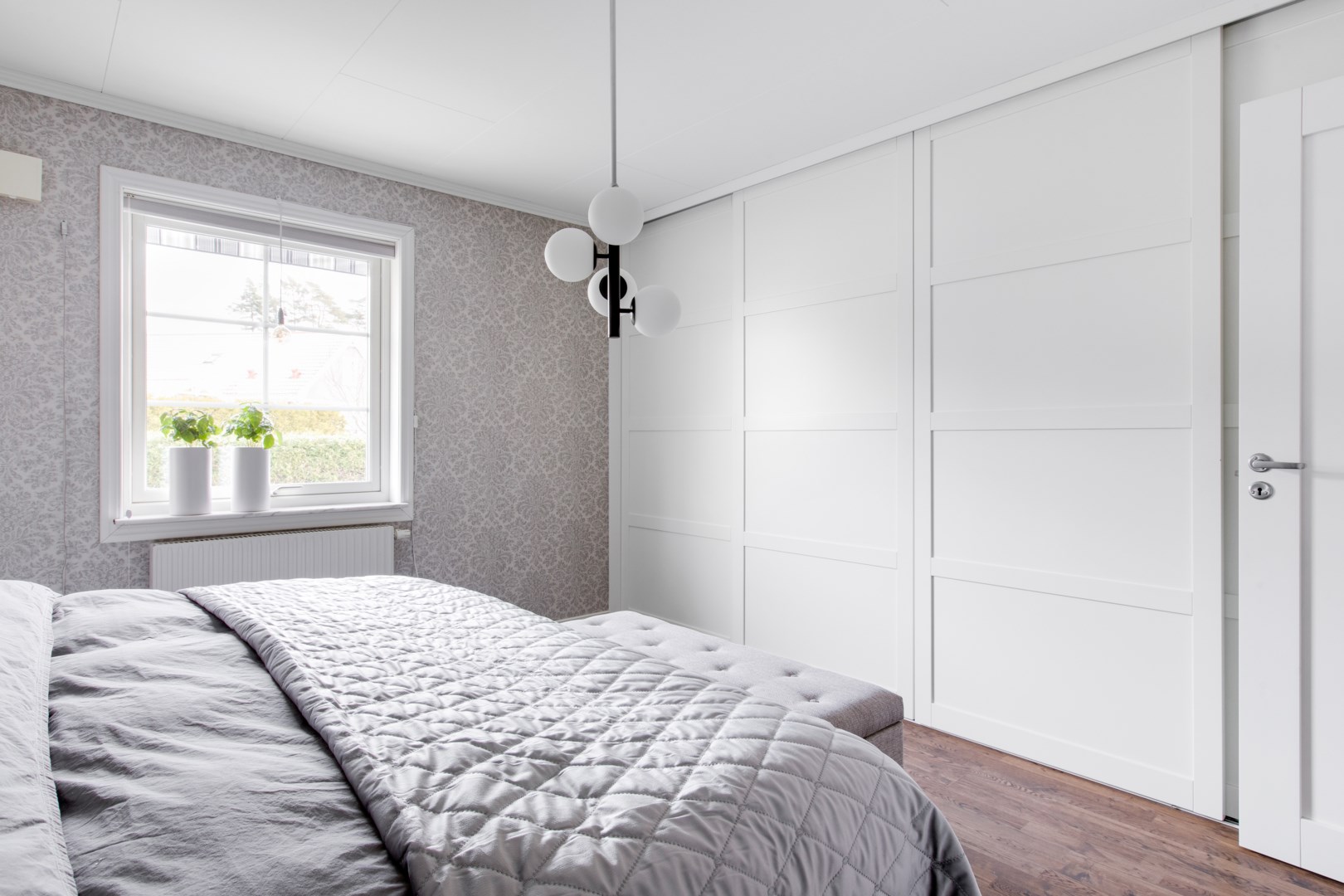 Bostadsbild från Fanstavägen 47, Såld i Lövstalöt, Uppsala