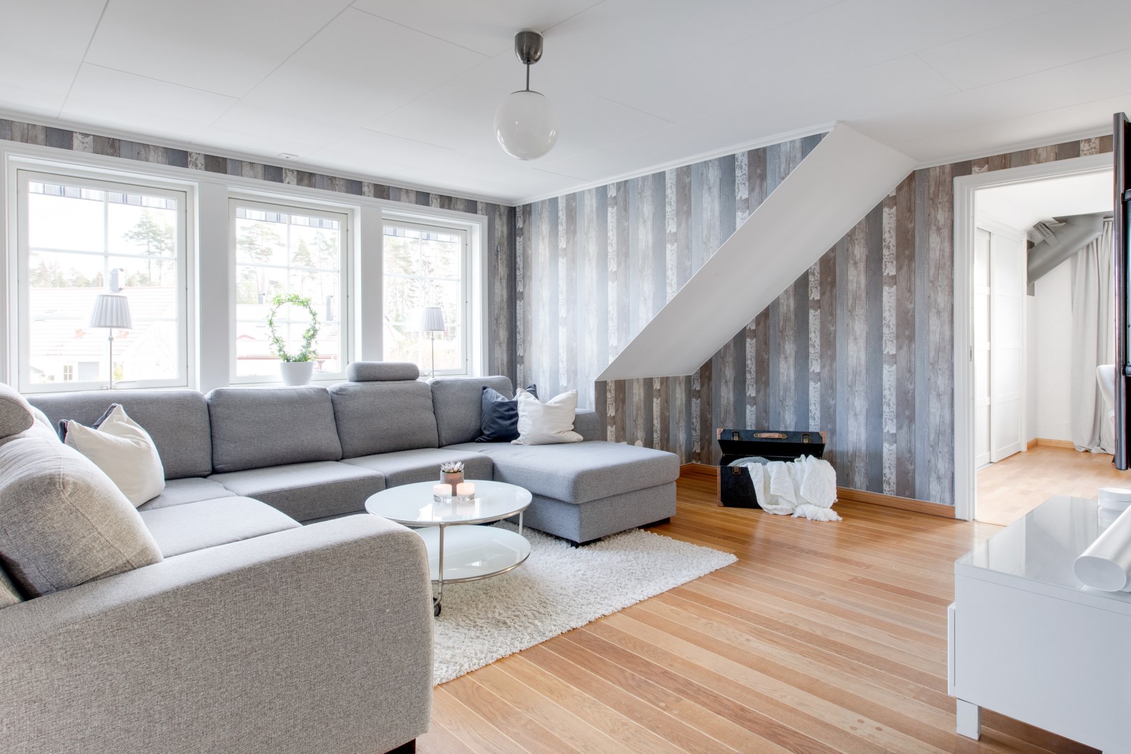 Bostadsbild från Fanstavägen 47, Såld i Lövstalöt, Uppsala