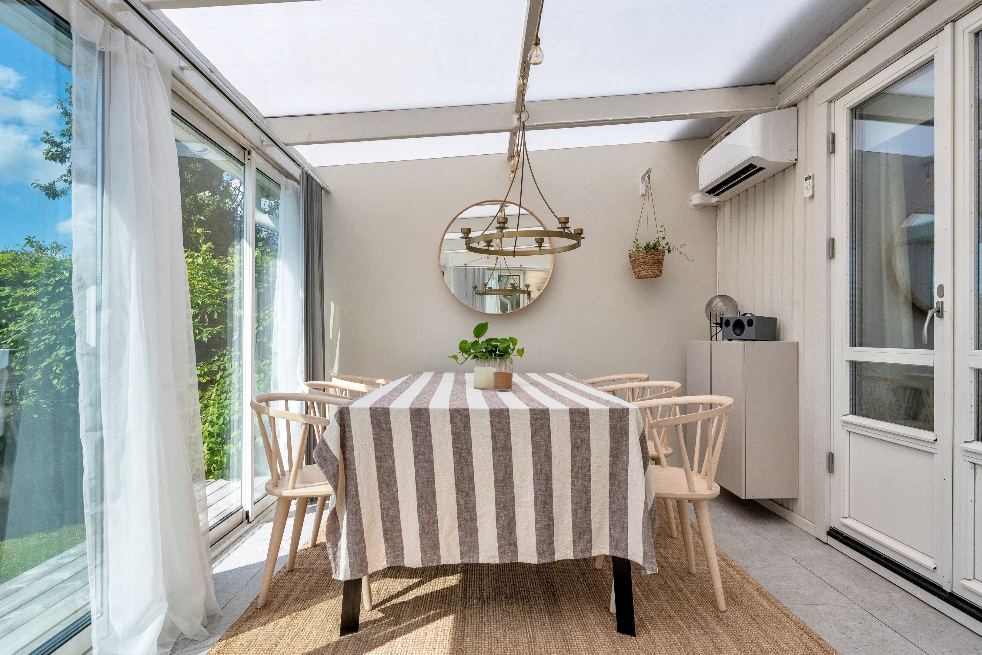 Bostadsbild från Flottiljgatan 46A, Till salu i Bärby Hage, Uppsala