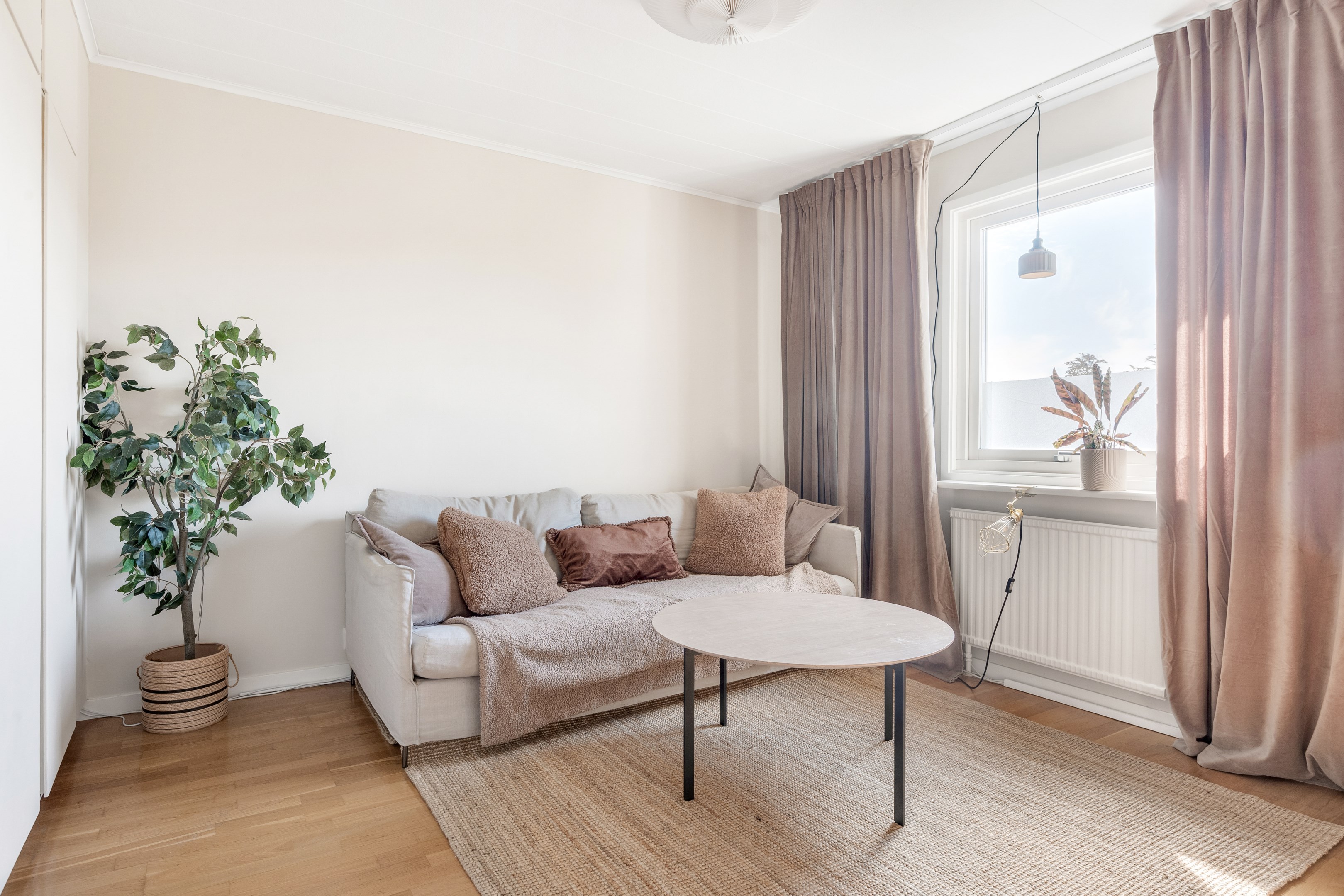 Bostadsbild från Flottiljgatan 46A, Till salu i Bärby Hage, Uppsala