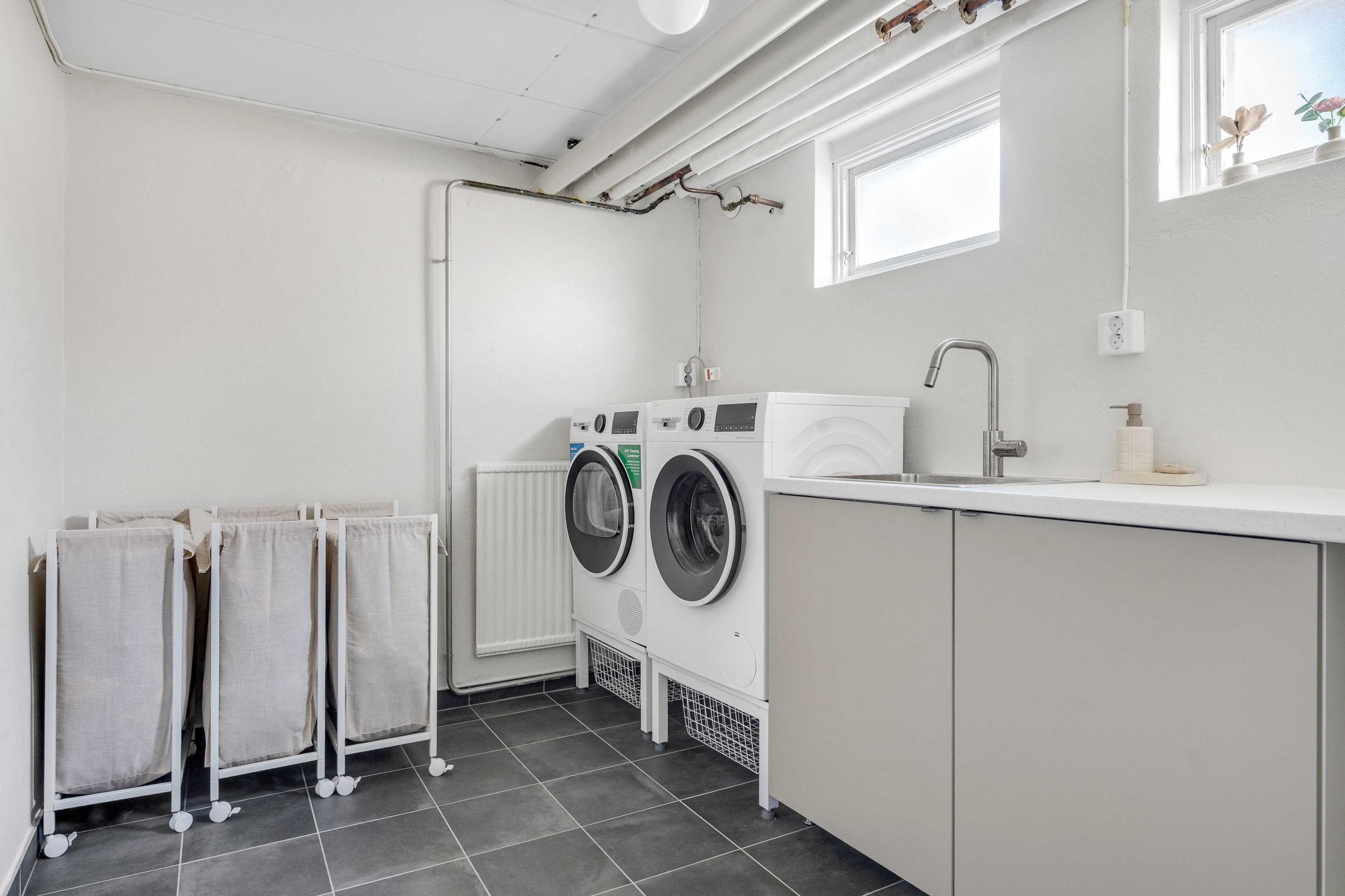 Bostadsbild från Flottiljgatan 46A, Till salu i Bärby Hage, Uppsala