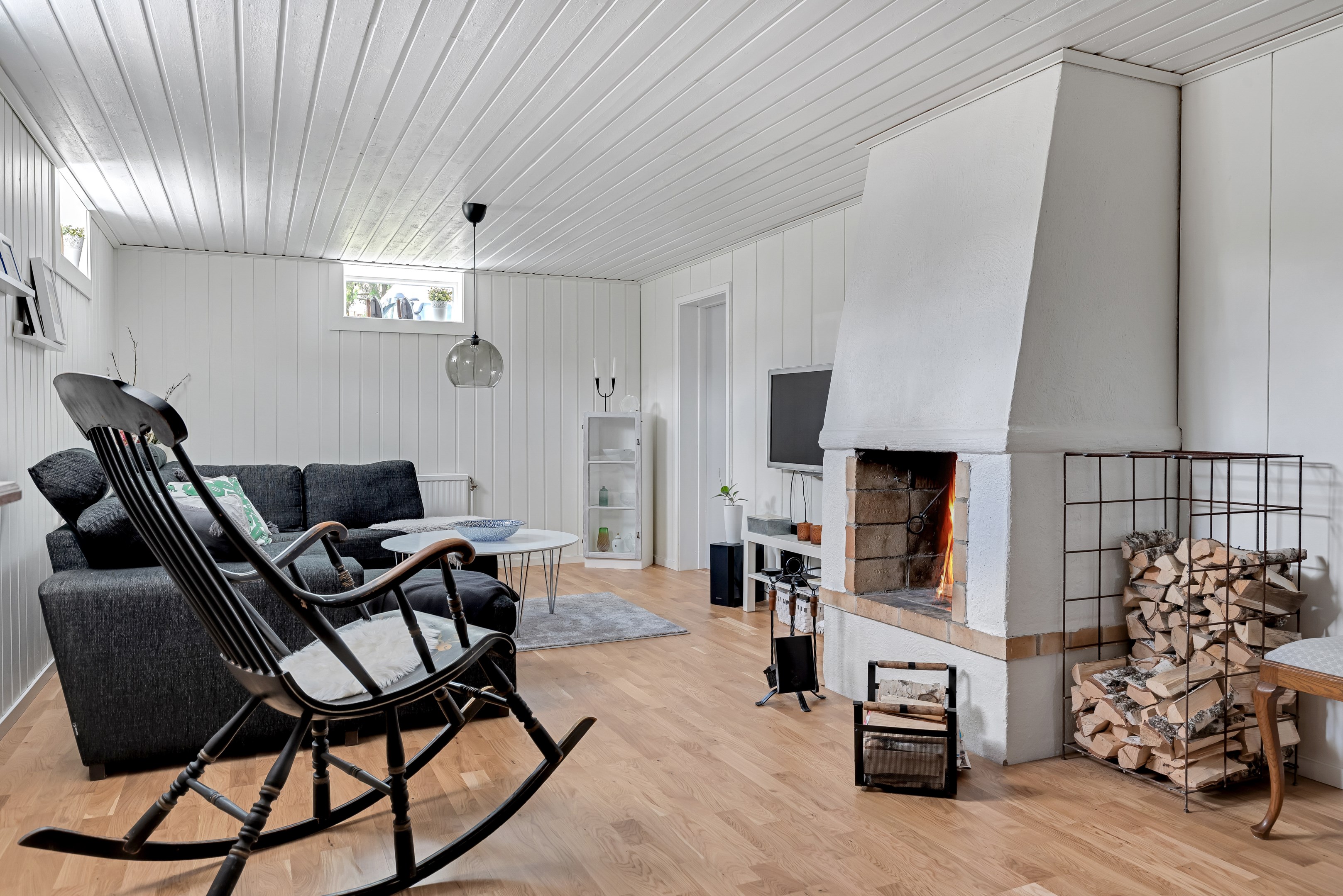 Bostadsbild från Skjutbanevägen 1, Till salu i Vattholma, Uppsala