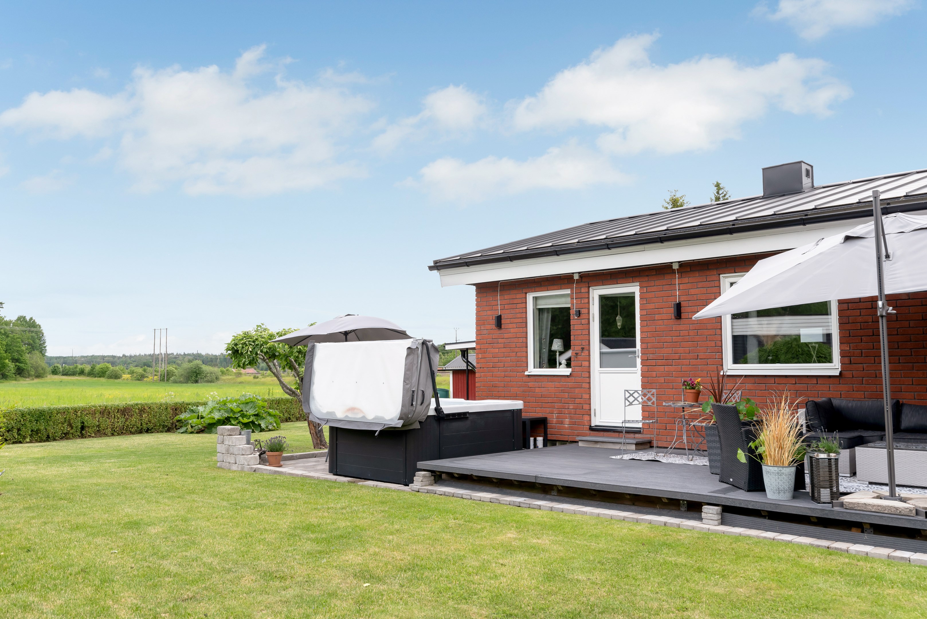 Bostadsbild från Skjutbanevägen 1, Till salu i Vattholma, Uppsala