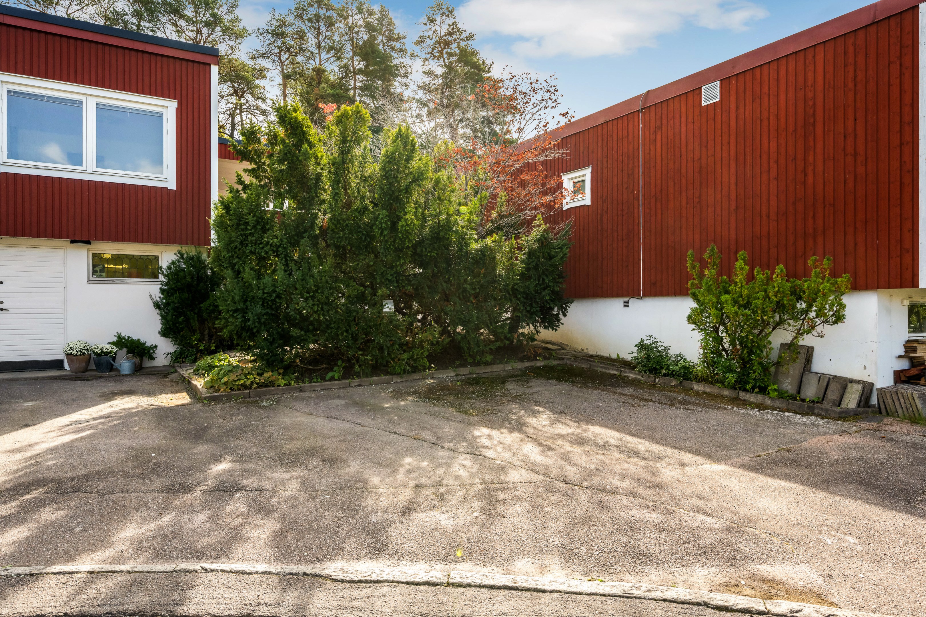 Bostadsbild från Störvägen 22, Till salu i Valsätra, Uppsala