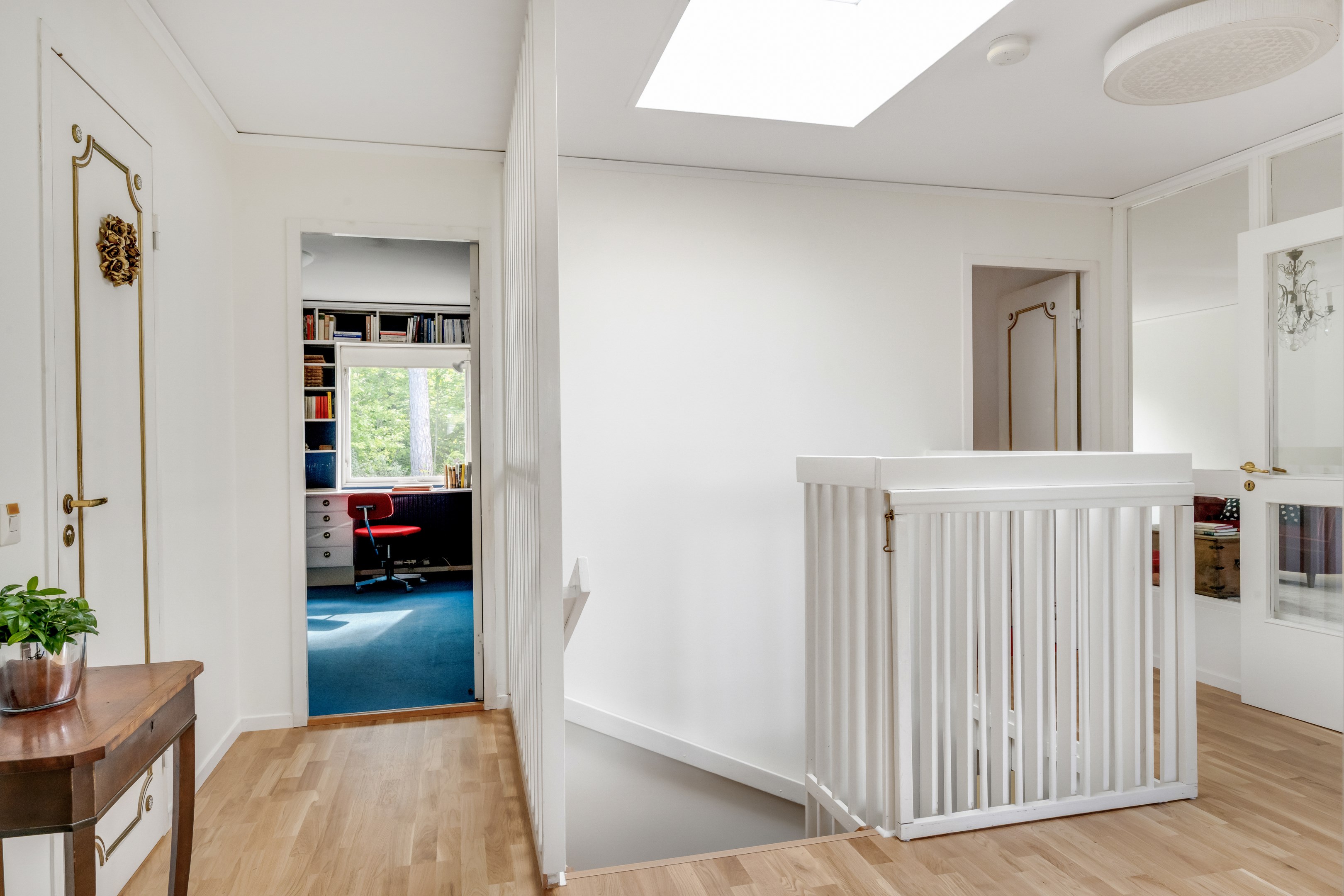 Bostadsbild från Störvägen 22, Till salu i Valsätra, Uppsala